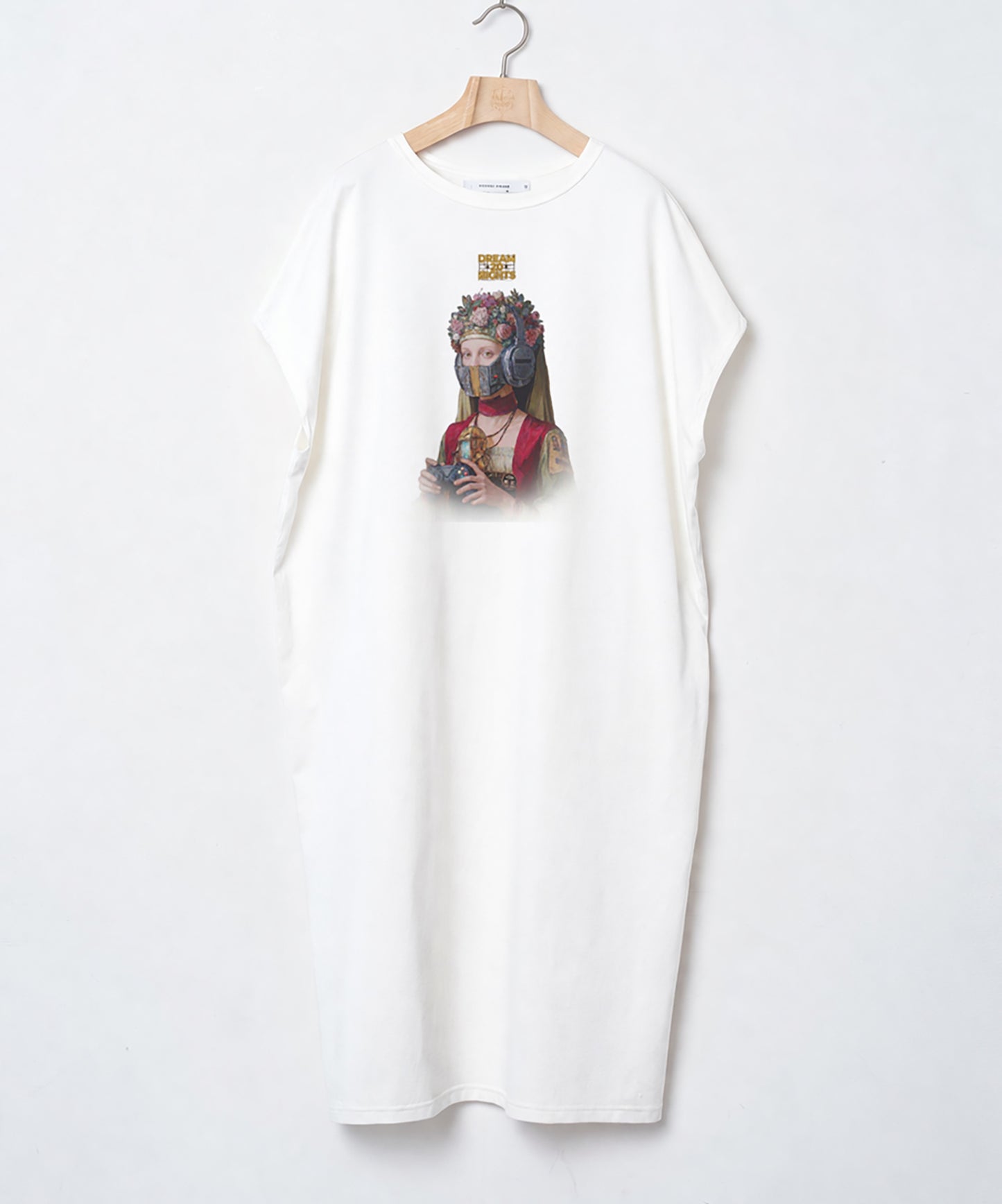 FUTURE QUEEN Dress Tee
