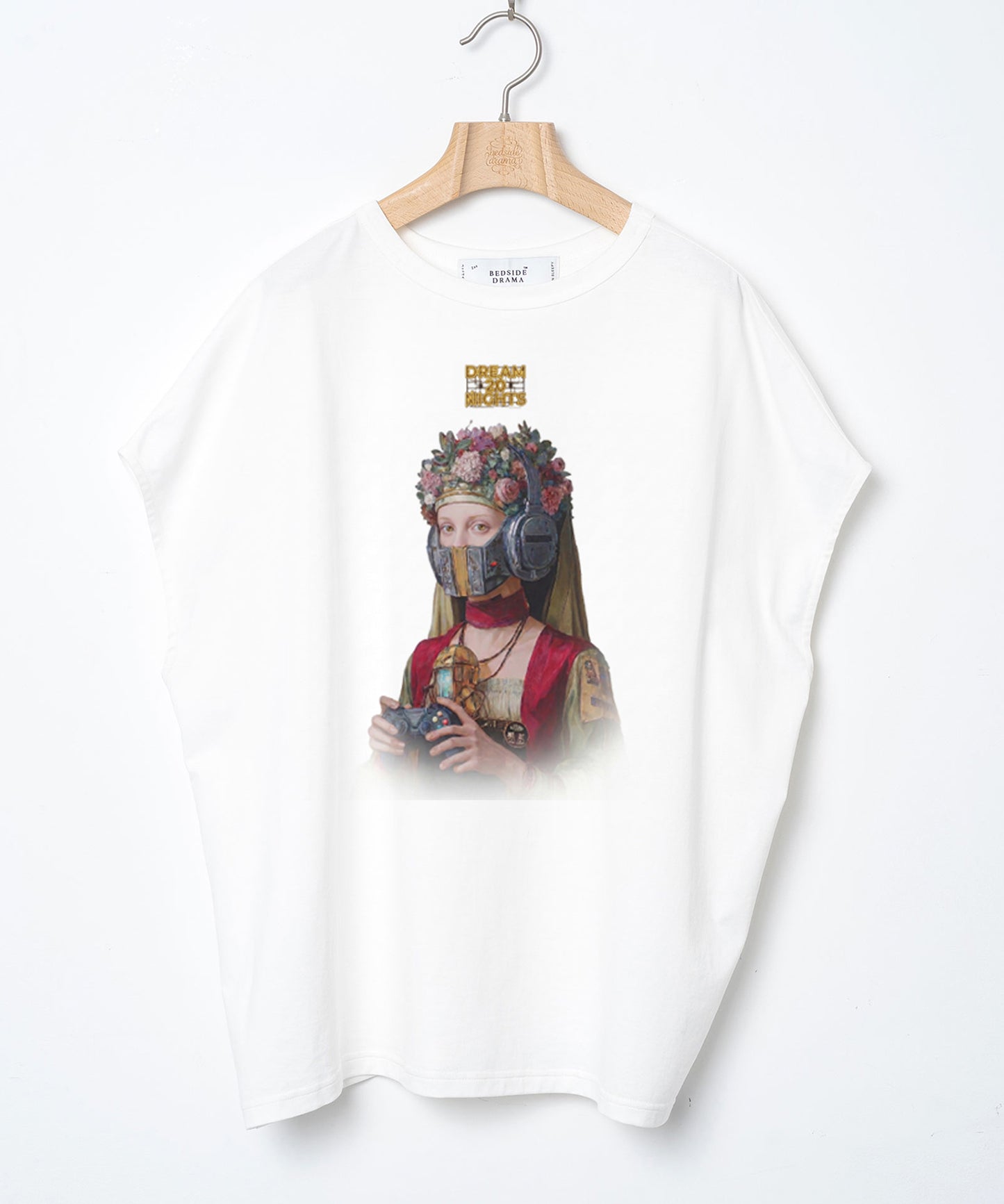 FUTURE QUEEN Tee