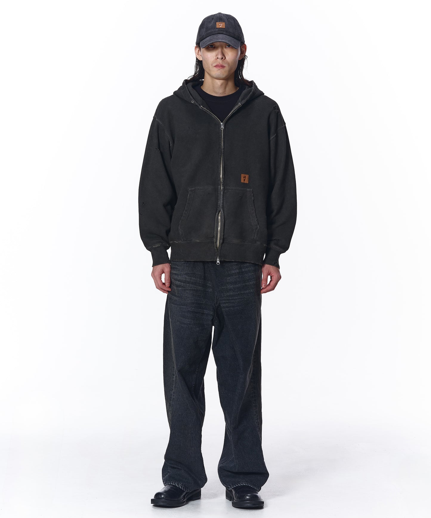 DAMAGE PATCH ZIP HOODIE