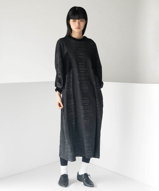 DOT TYPE DRESS