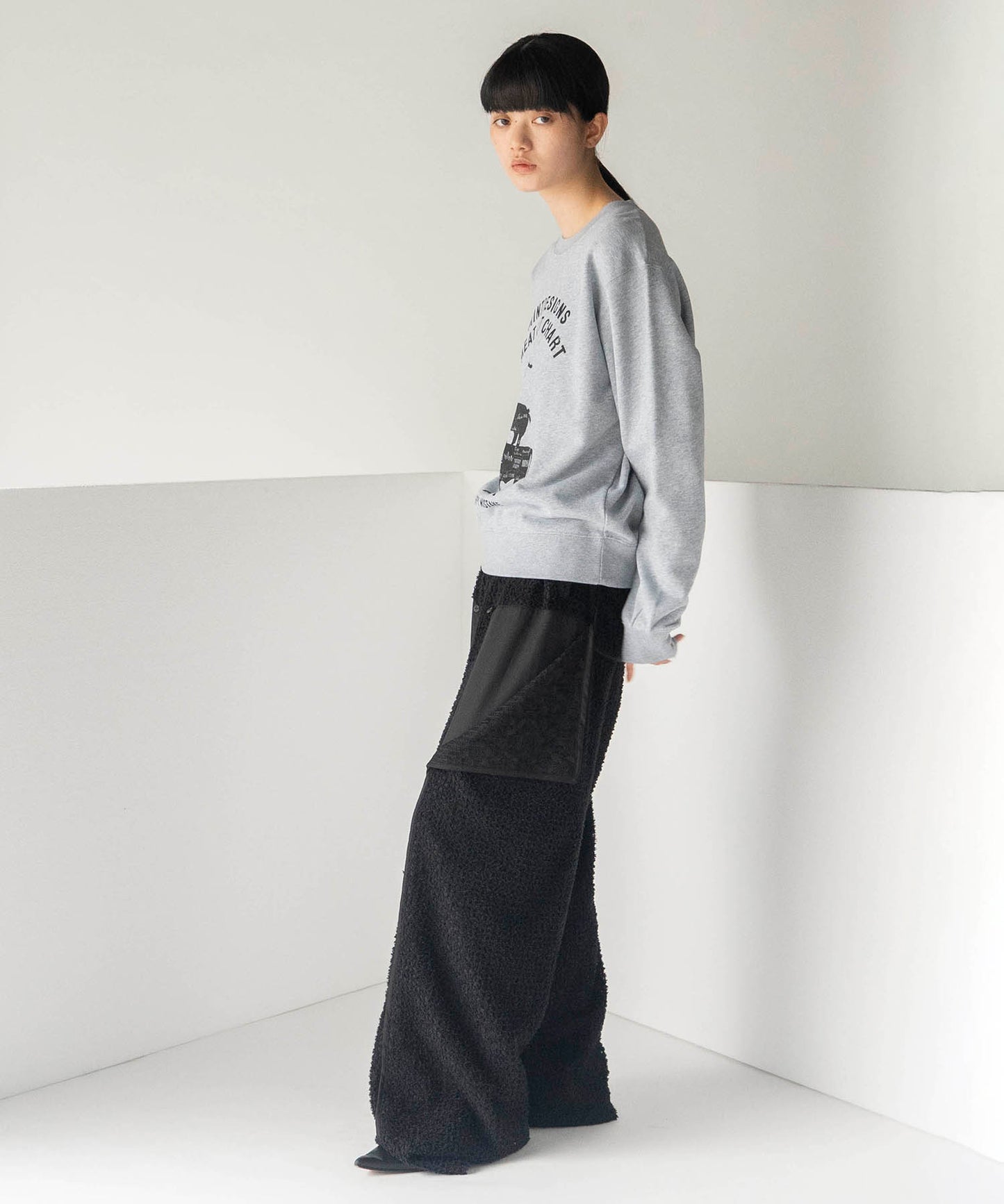 FEATHER LACE PANTS