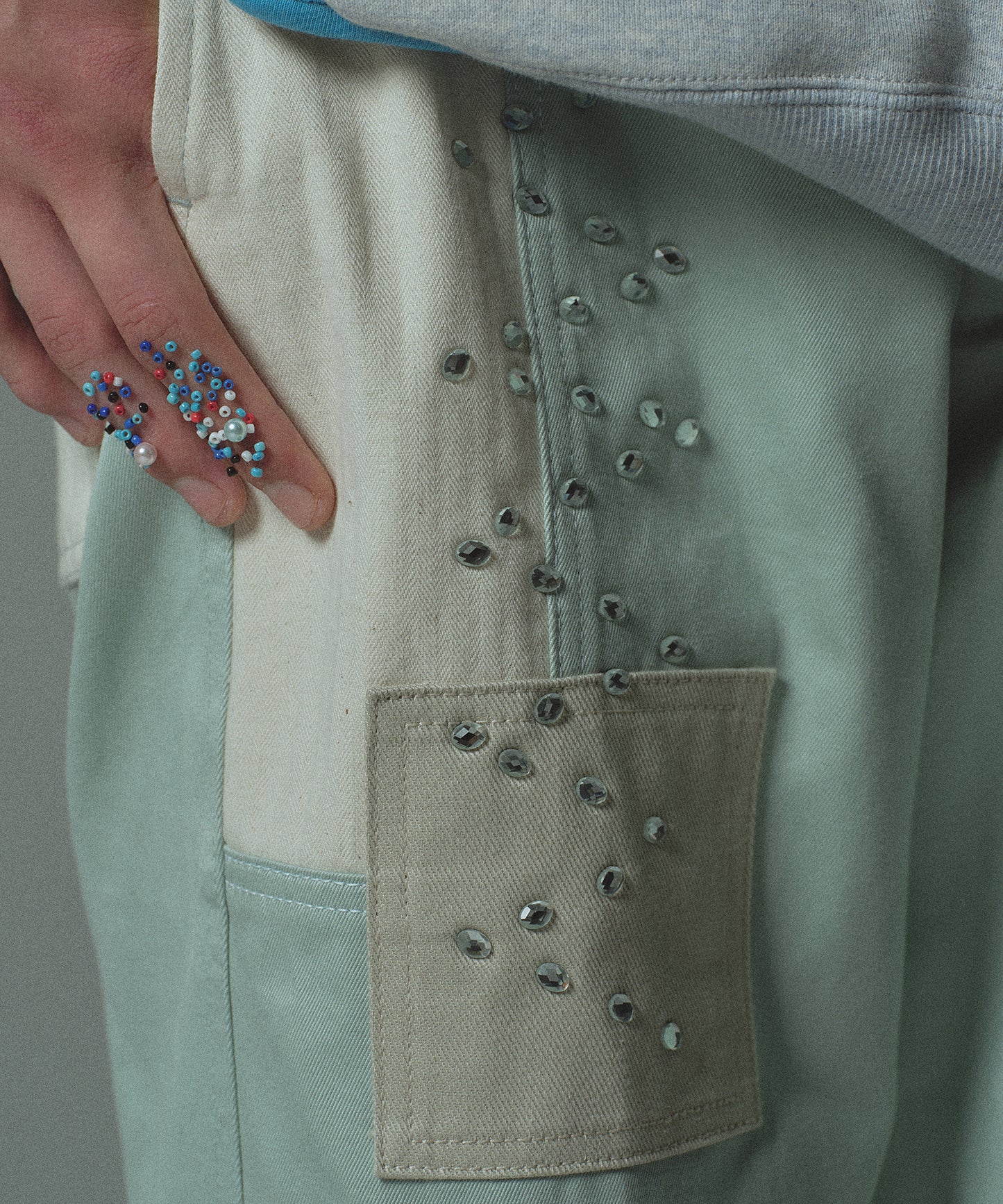 STUDS PATCHED PANTS