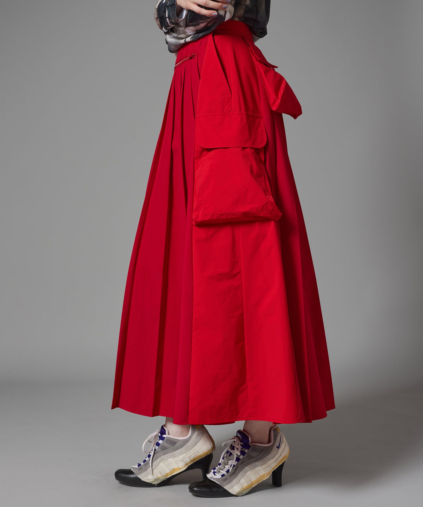 2WAY MULTIPOCKET PLEATS SKIRT