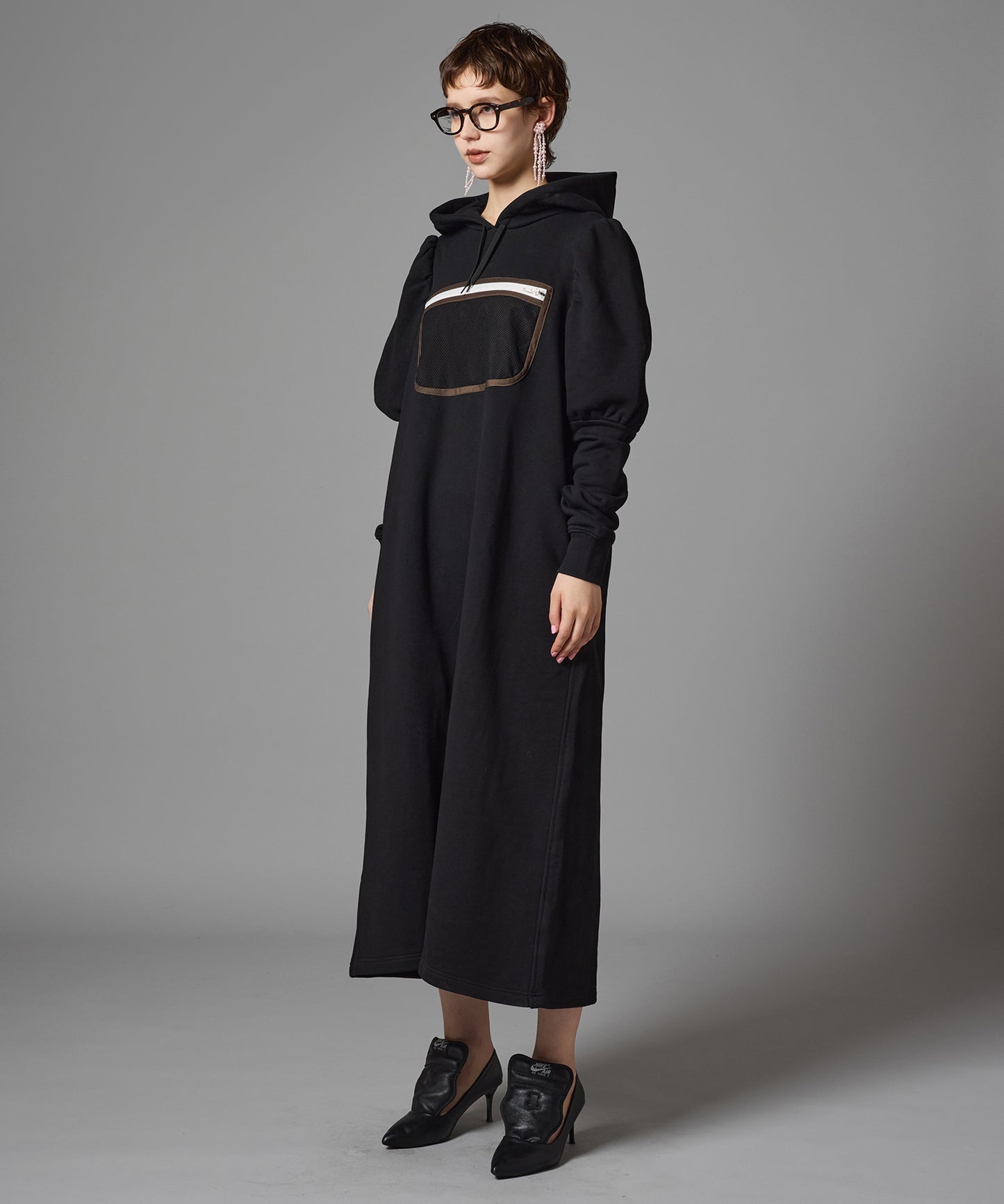 MESH POCKET PUFFSLEEVE ONE-PIECE