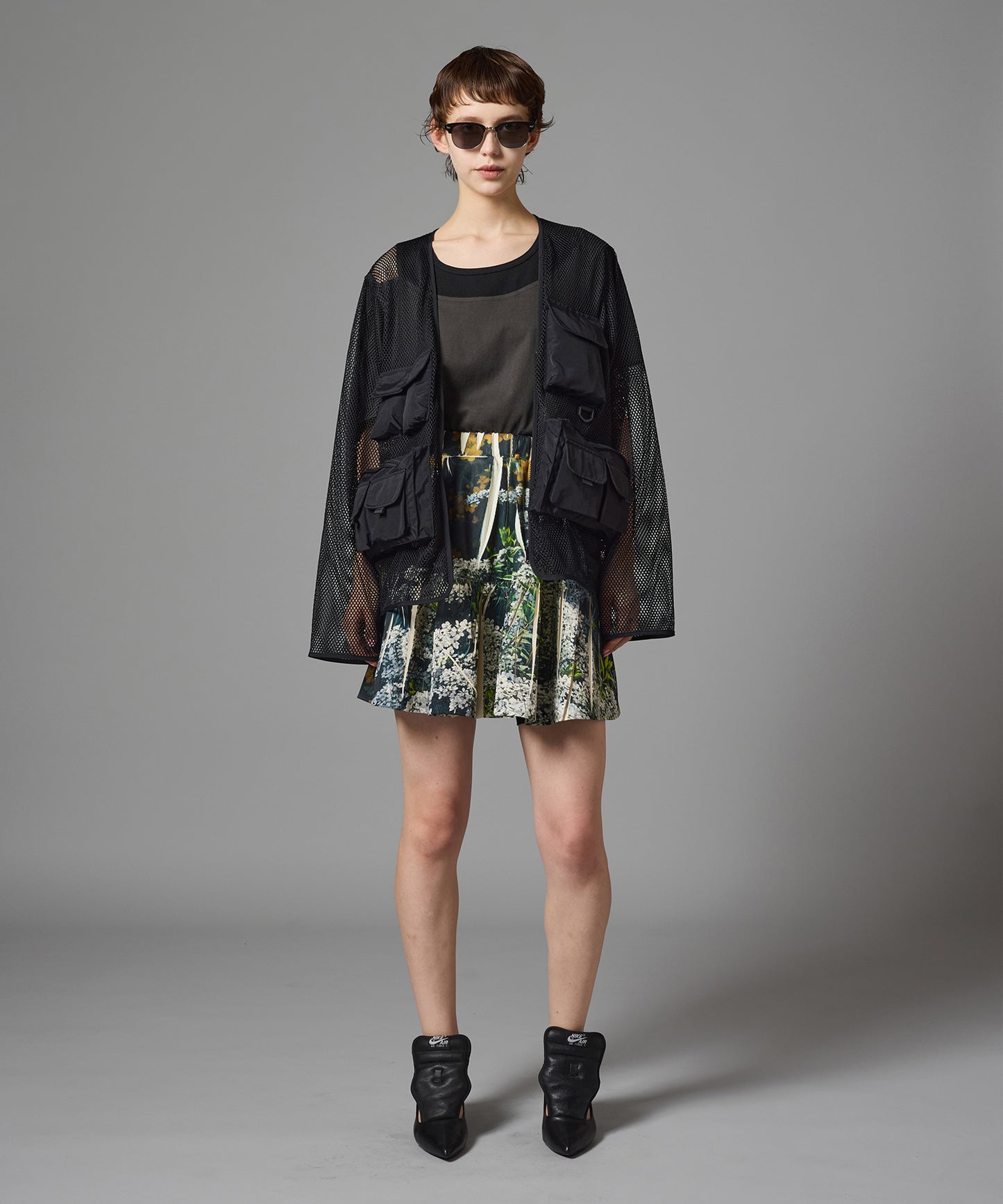 MULTI POCKET MESH JACKET