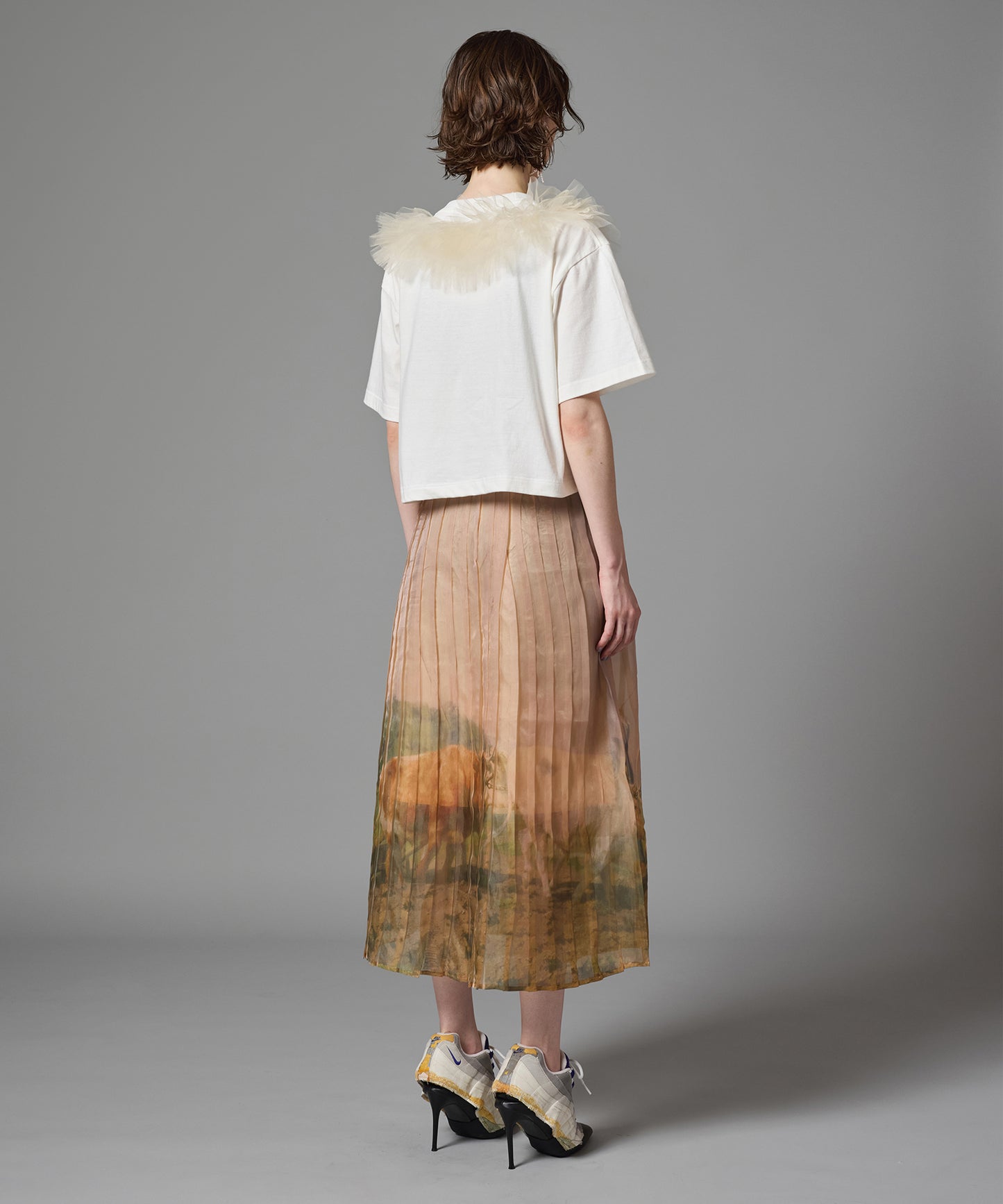 FRILL TULLE COLLAR T-SHIRT