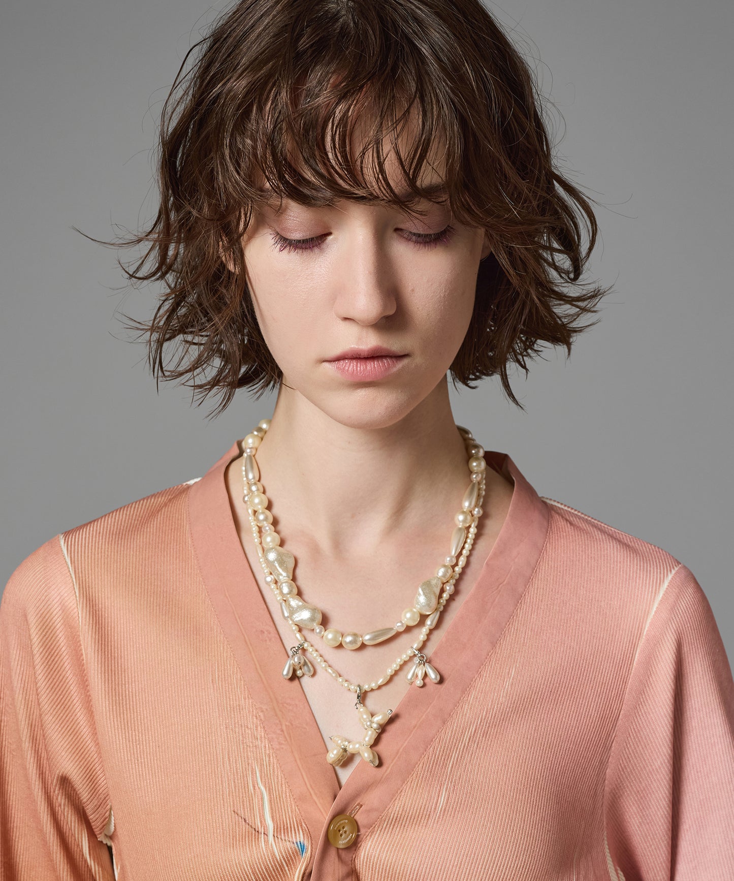 PEARL MOTIF LAYERED NECKLACE