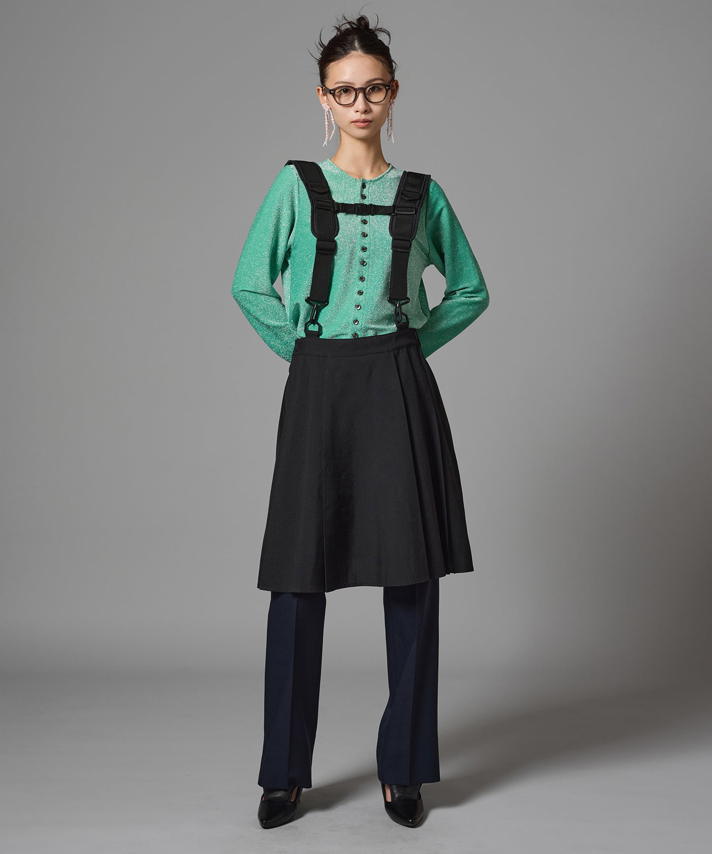 2WAY SHOULDER GIMMICK PLEATS SKIRT