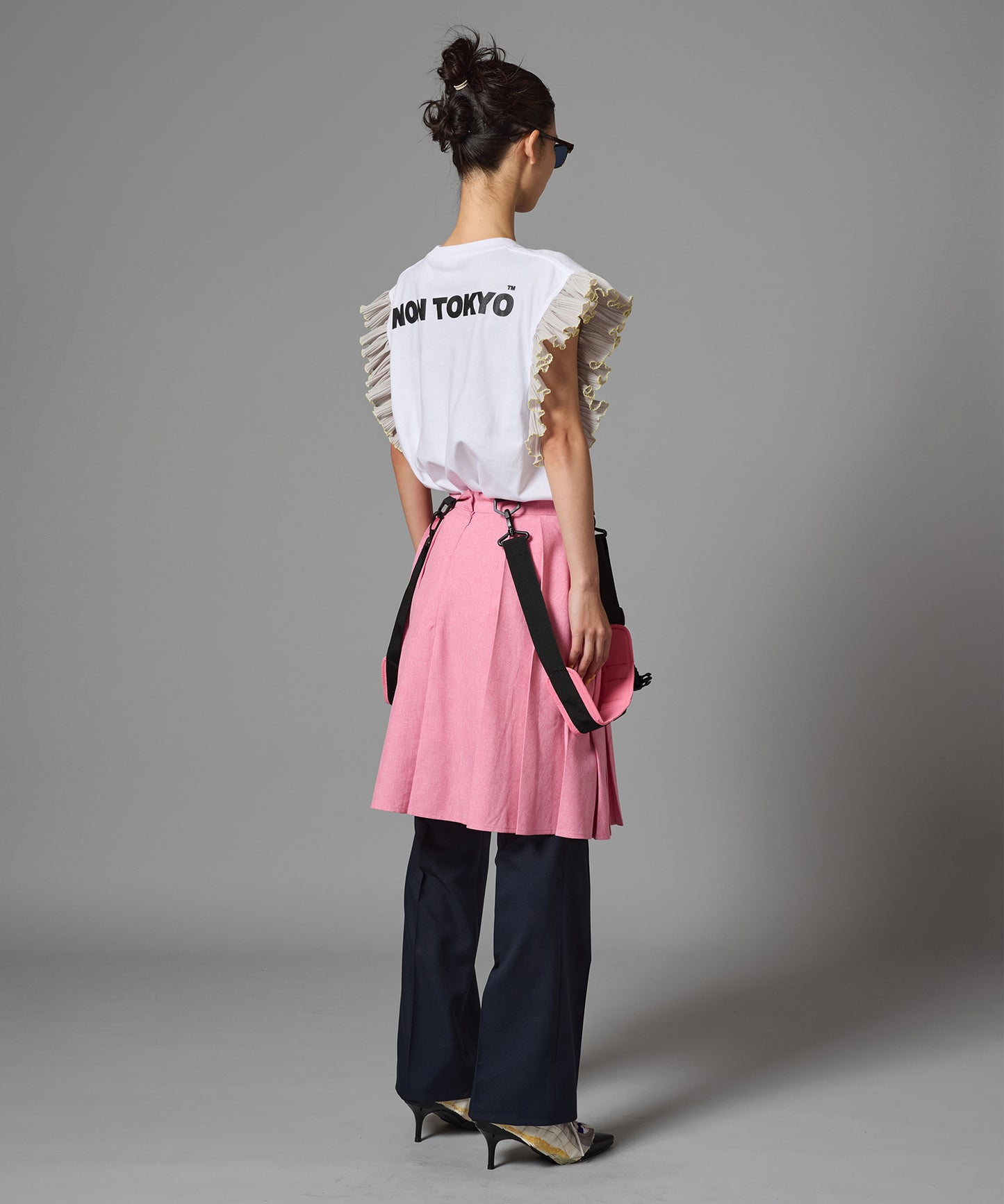 2WAY SHOULDER GIMMICK PLEATS SKIRT