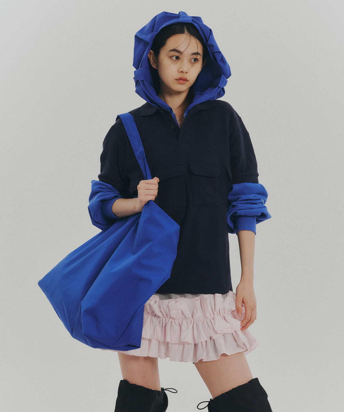 FLOWER SMOCKING HOODIE