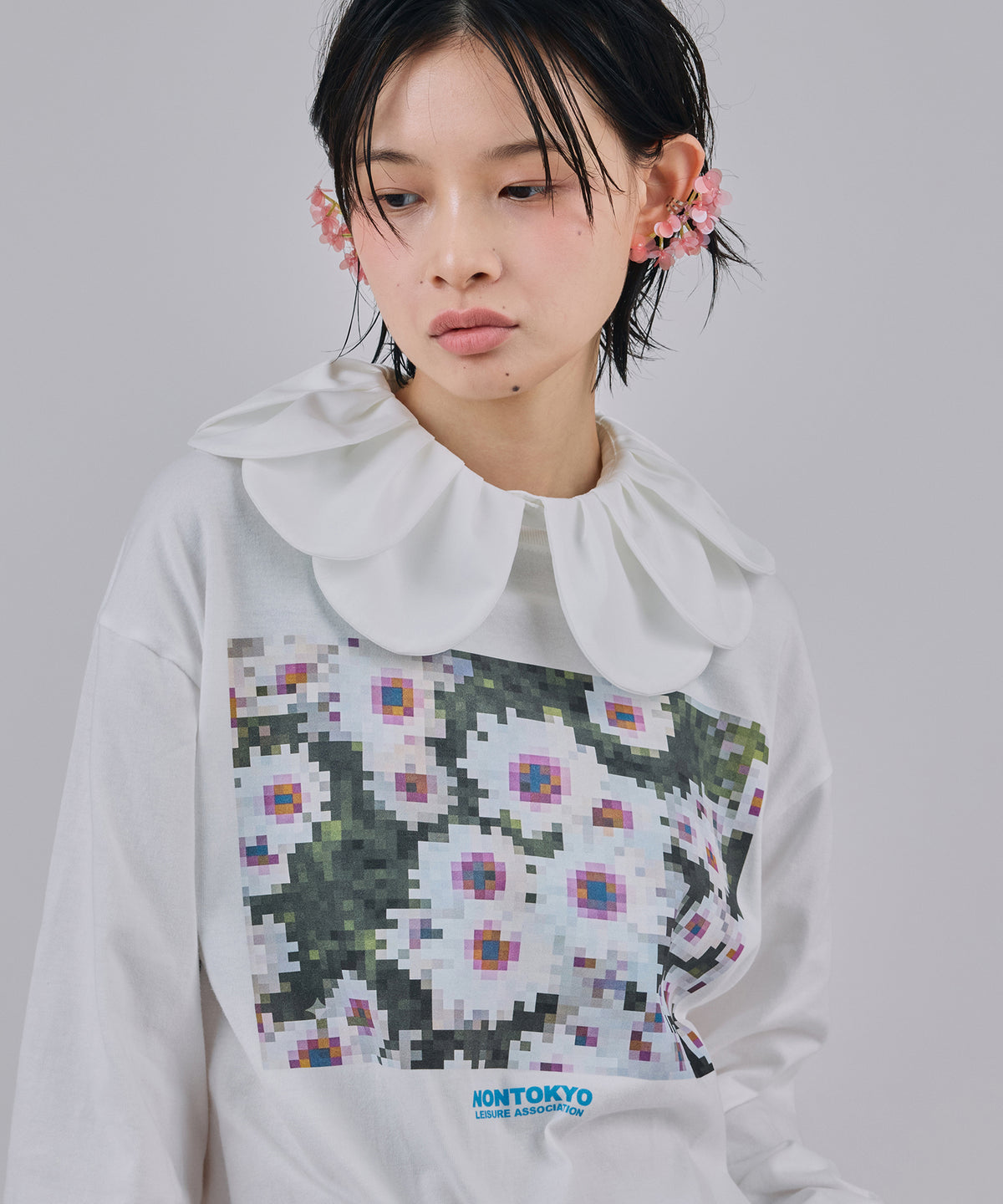 PETAL COLLAR