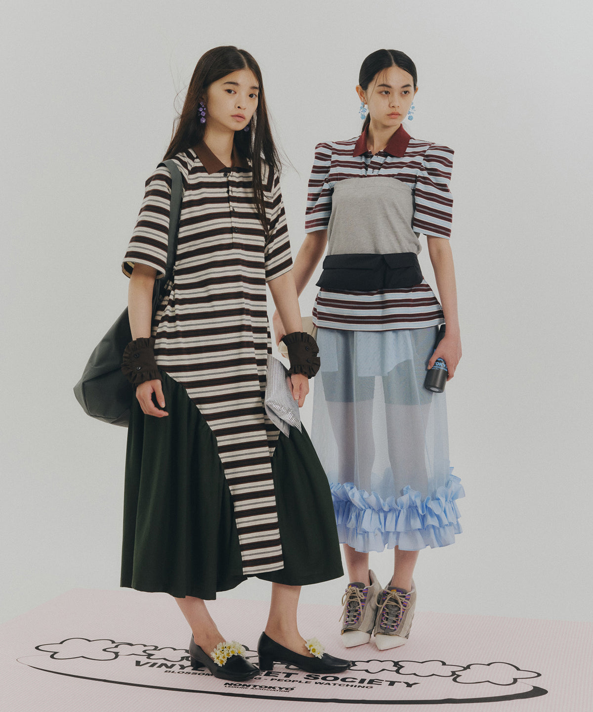FRILL CUFFS
