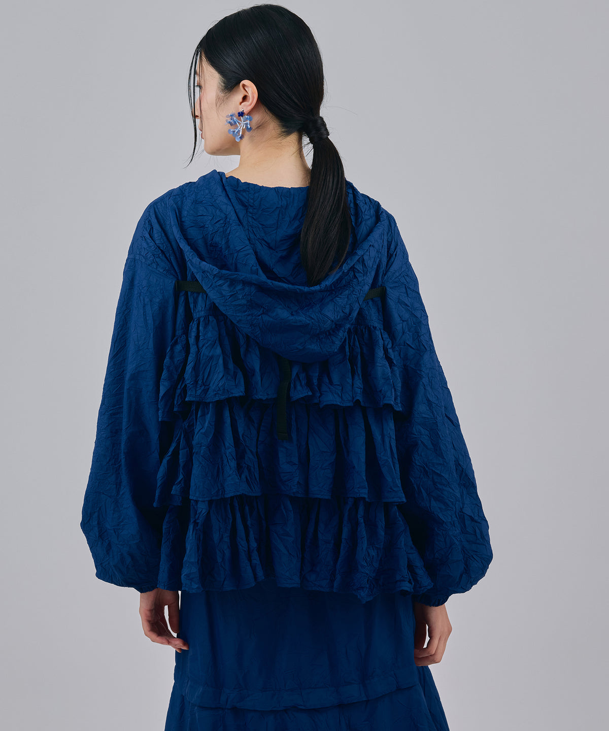 CRINKLE TIERED SHELL