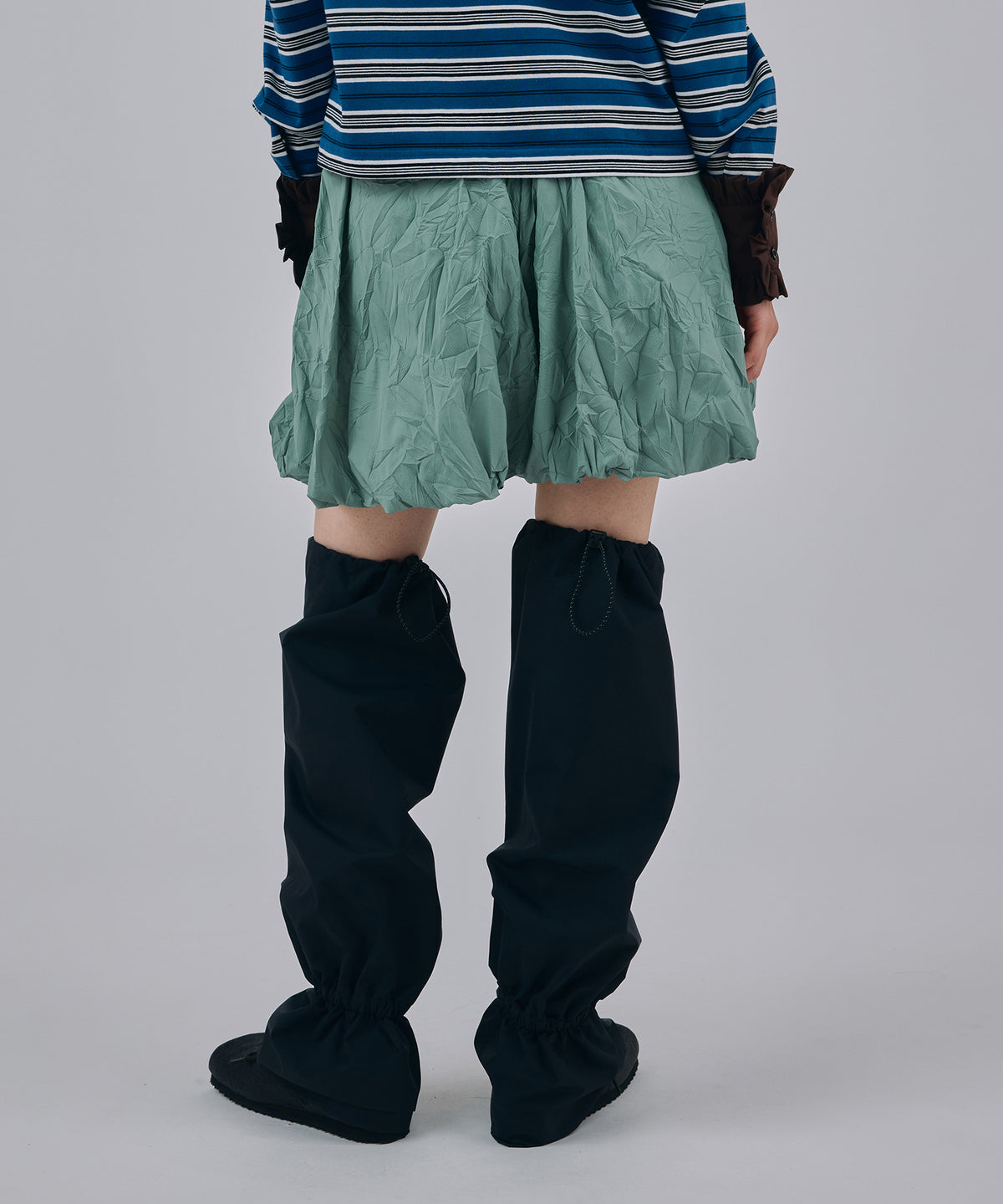 CRINKLE BALLOON SHORTS