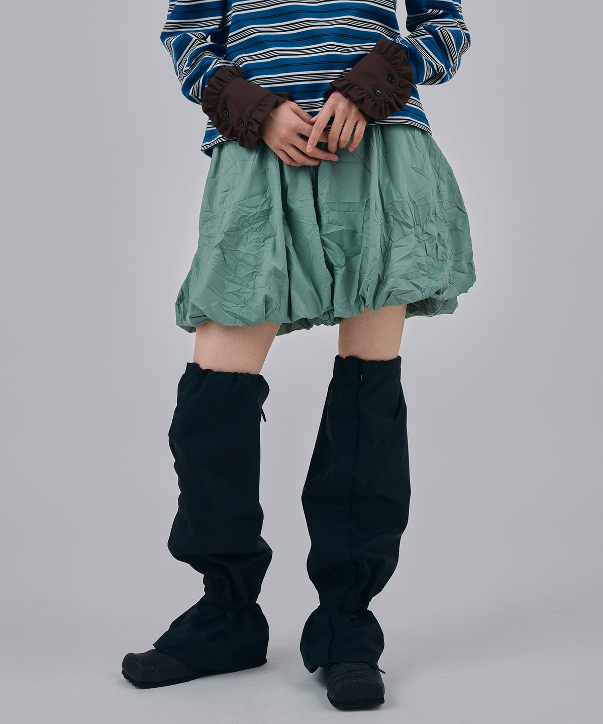 CRINKLE BALLOON SHORTS