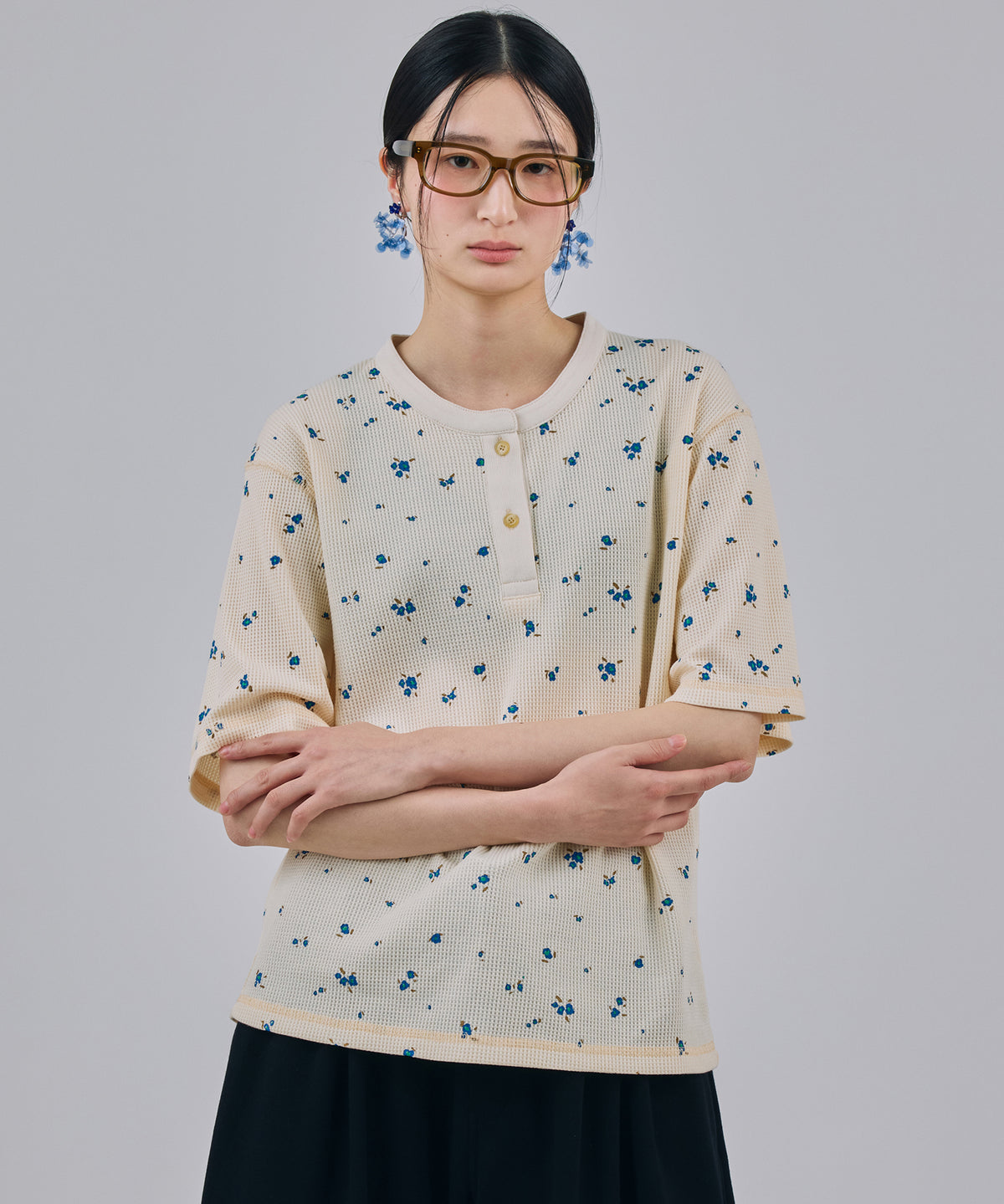 THERMAL FLOWER HENRY NECK T-SHIRT