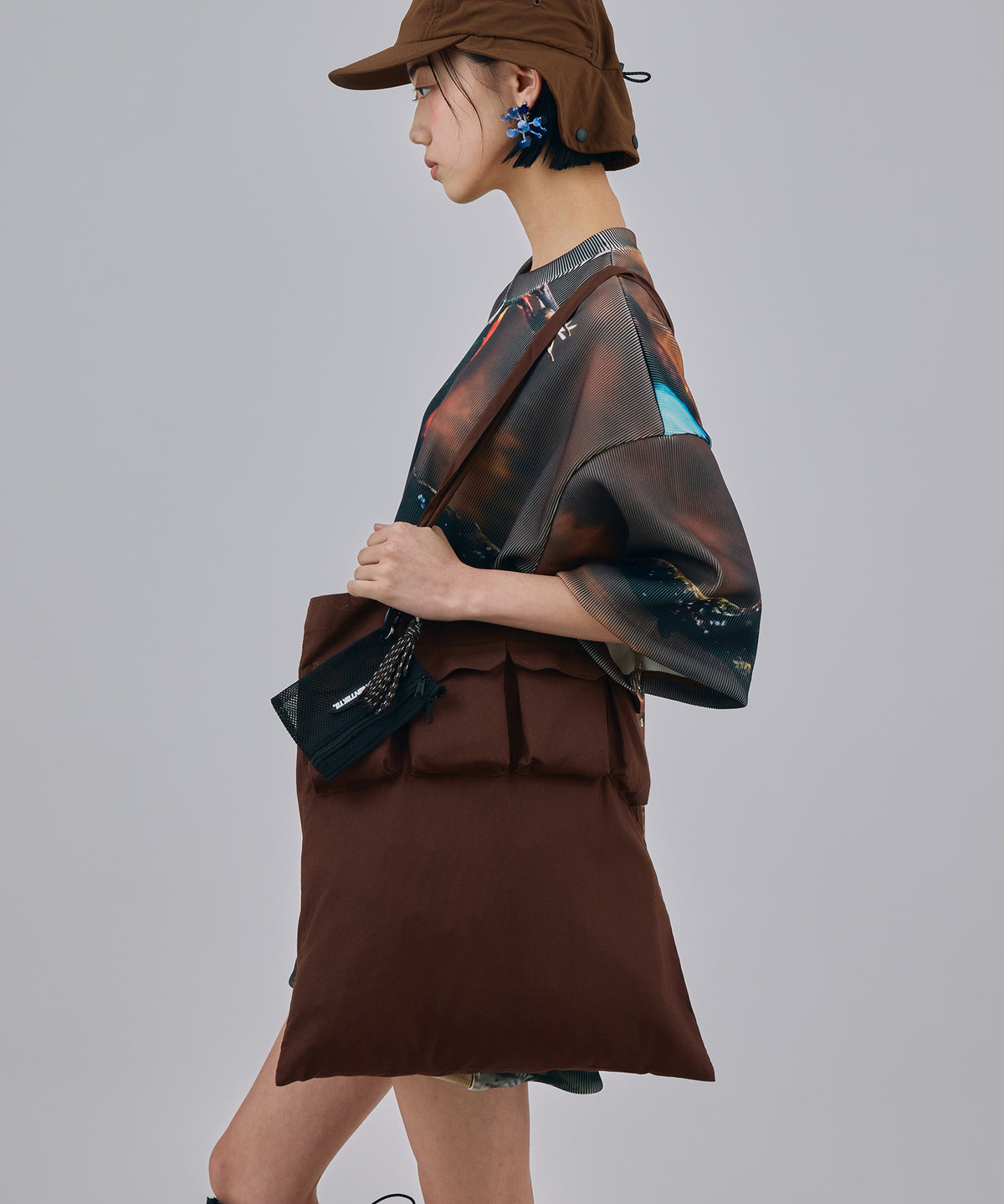 POCKET TOTE BAG