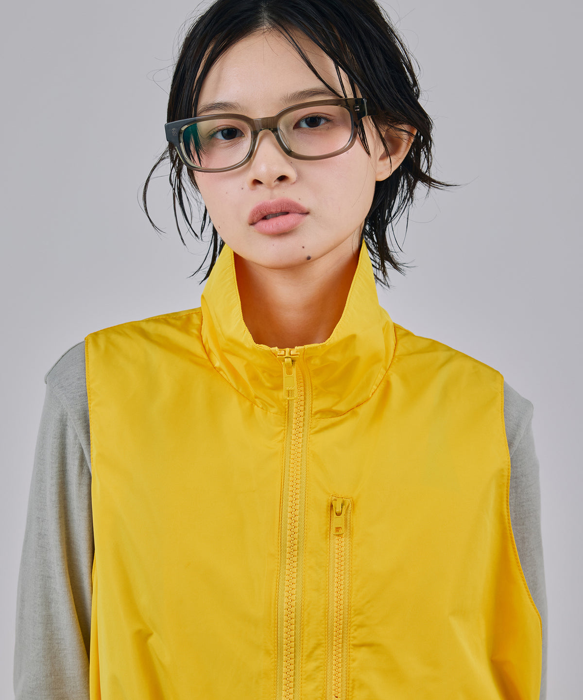 LAMINATED TAFFETA SHORT VEST
