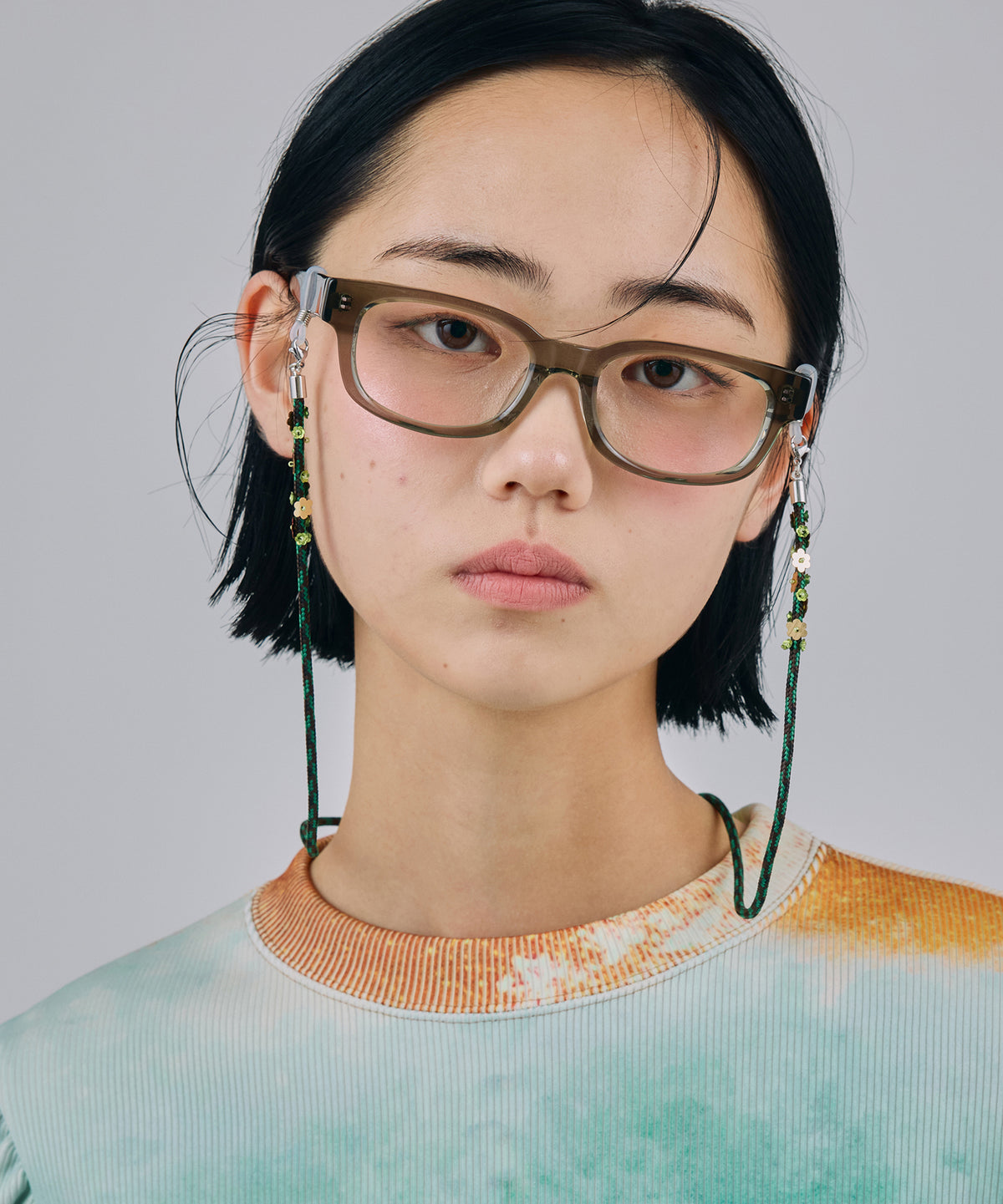 PHOTOCHROMIC LENS SQUARE SUNGLASS