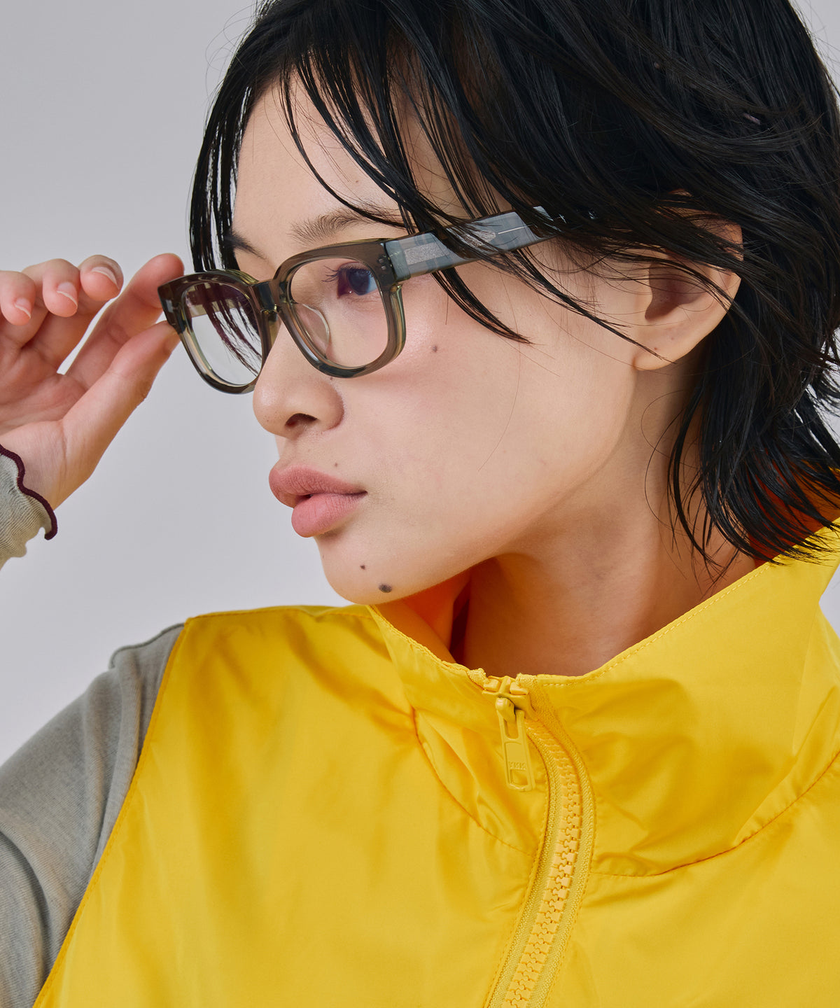 PHOTOCHROMIC LENS SQUARE SUNGLASS