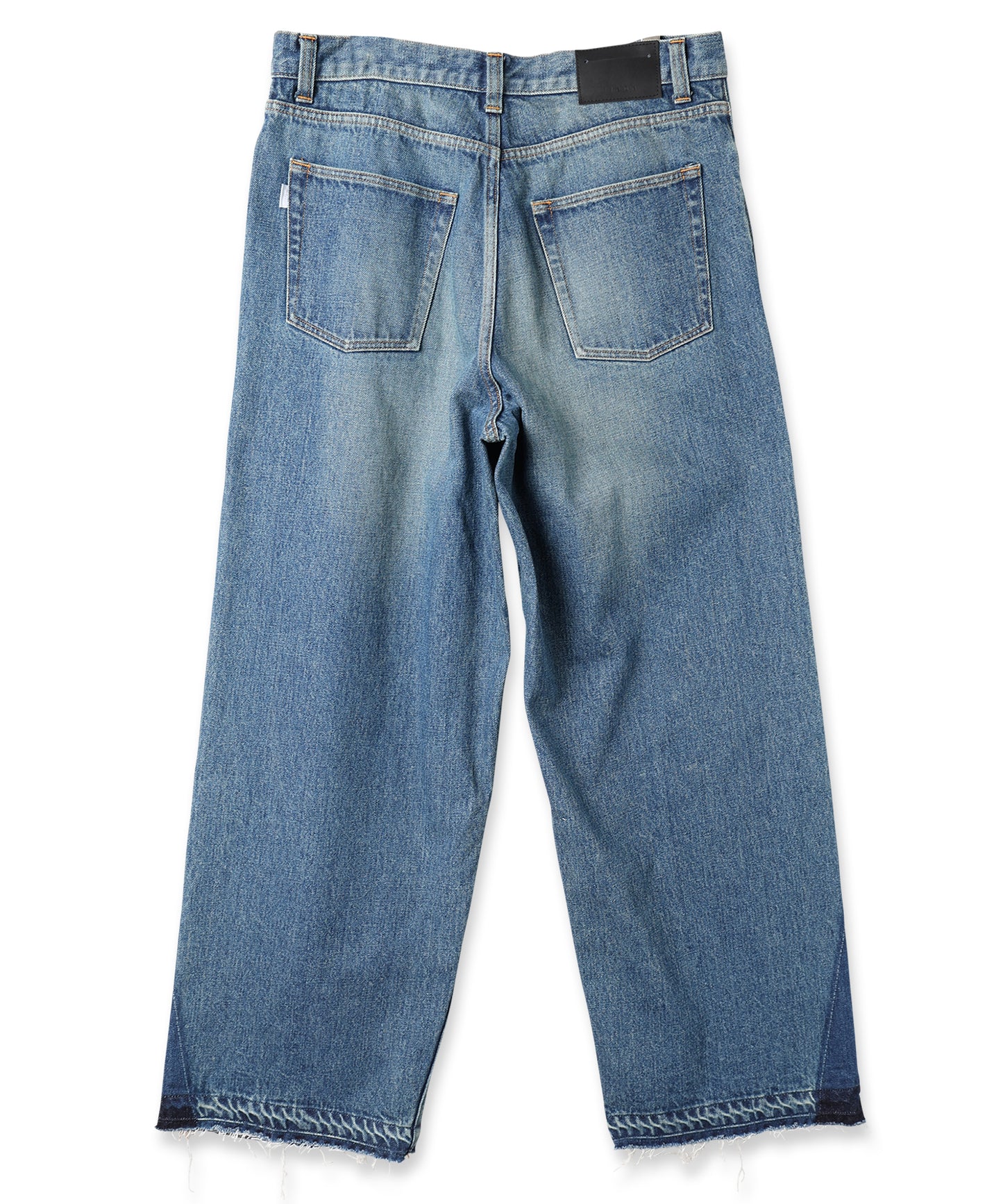 USED BAGGY DENIM　