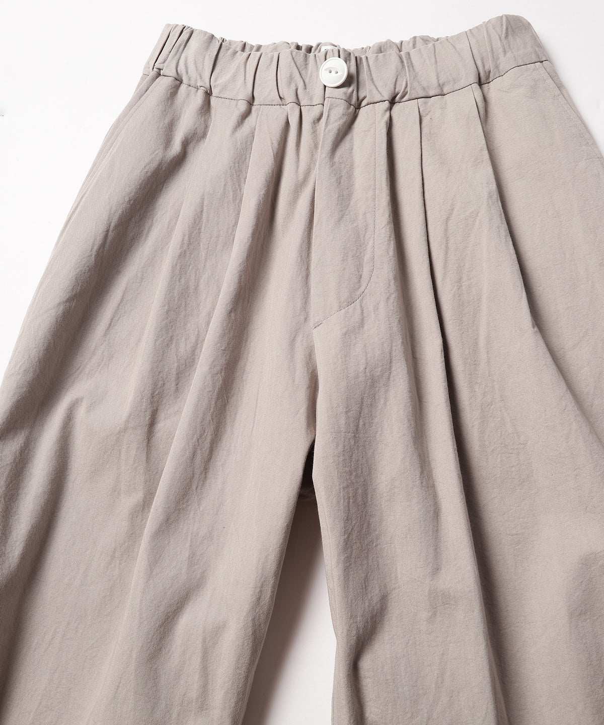 two-tuck wide pants