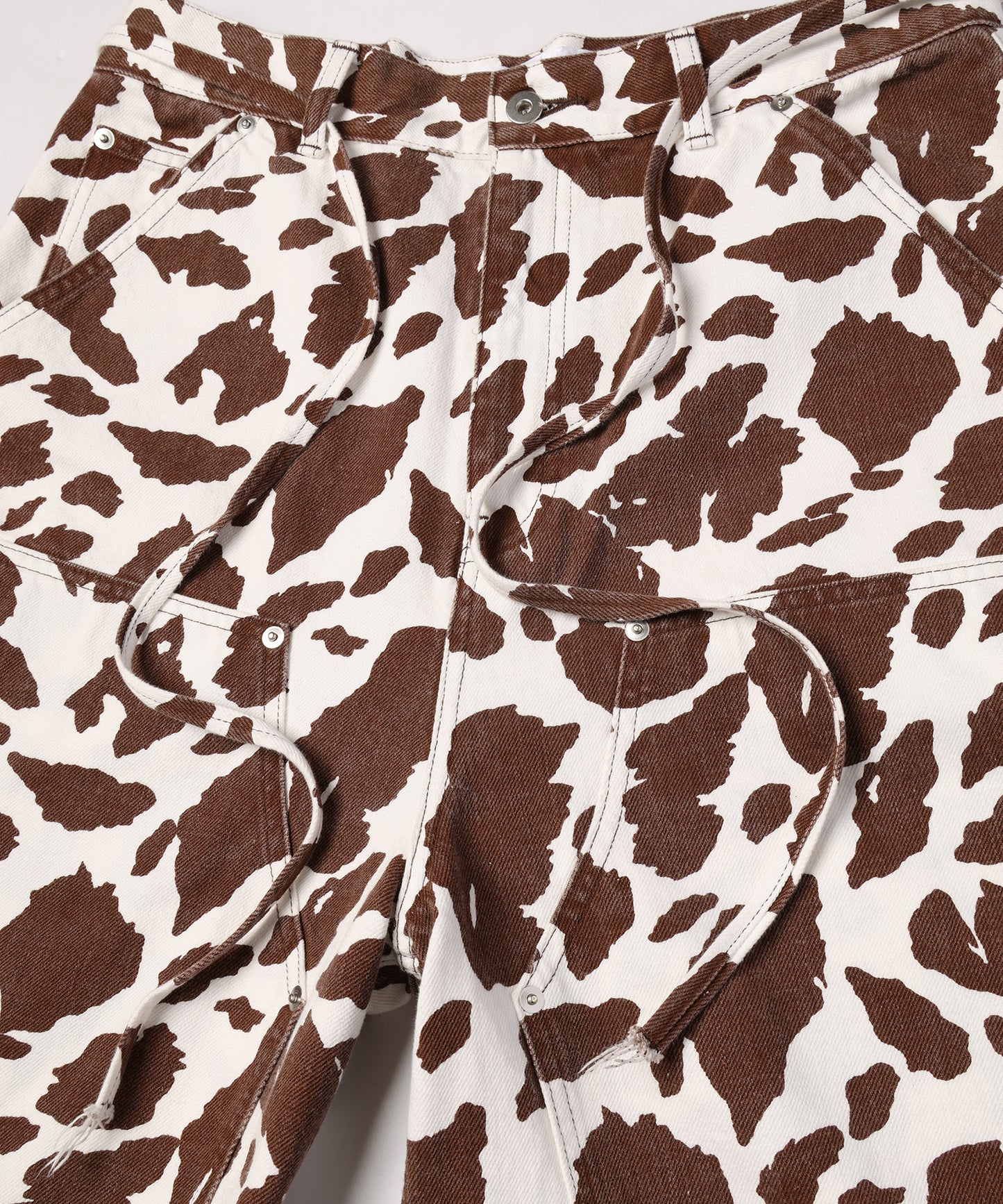 COW PRINT DOUBLE KNEE SHORTS