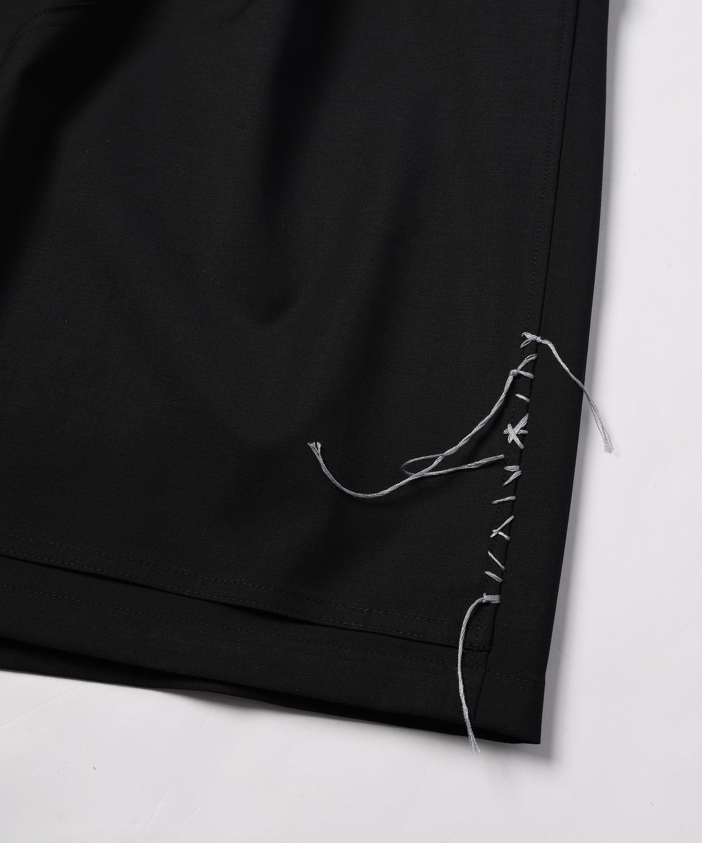 SUMMER WOOL LOOPING WIDE SHORTS