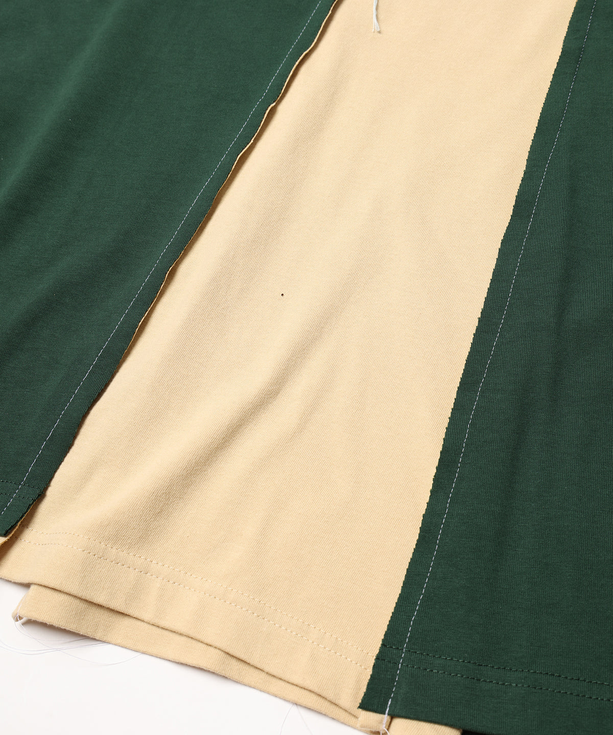 PLEASURES x DISCOVERED DOCKING WIDE TEE