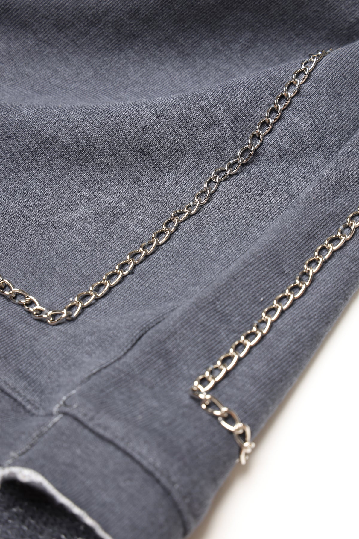 CHAIN SHORTS