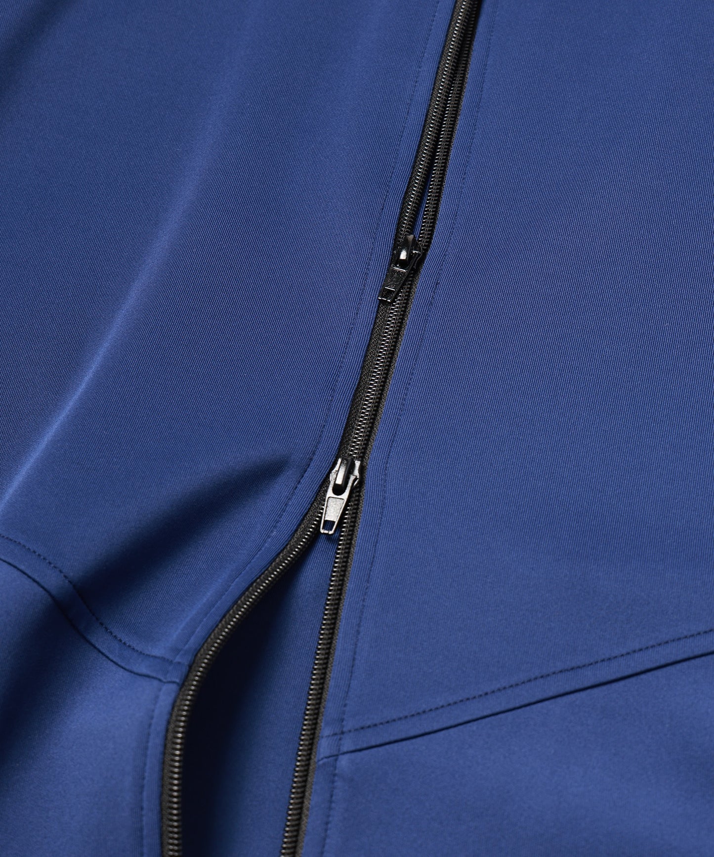 TRACK BLOUSON