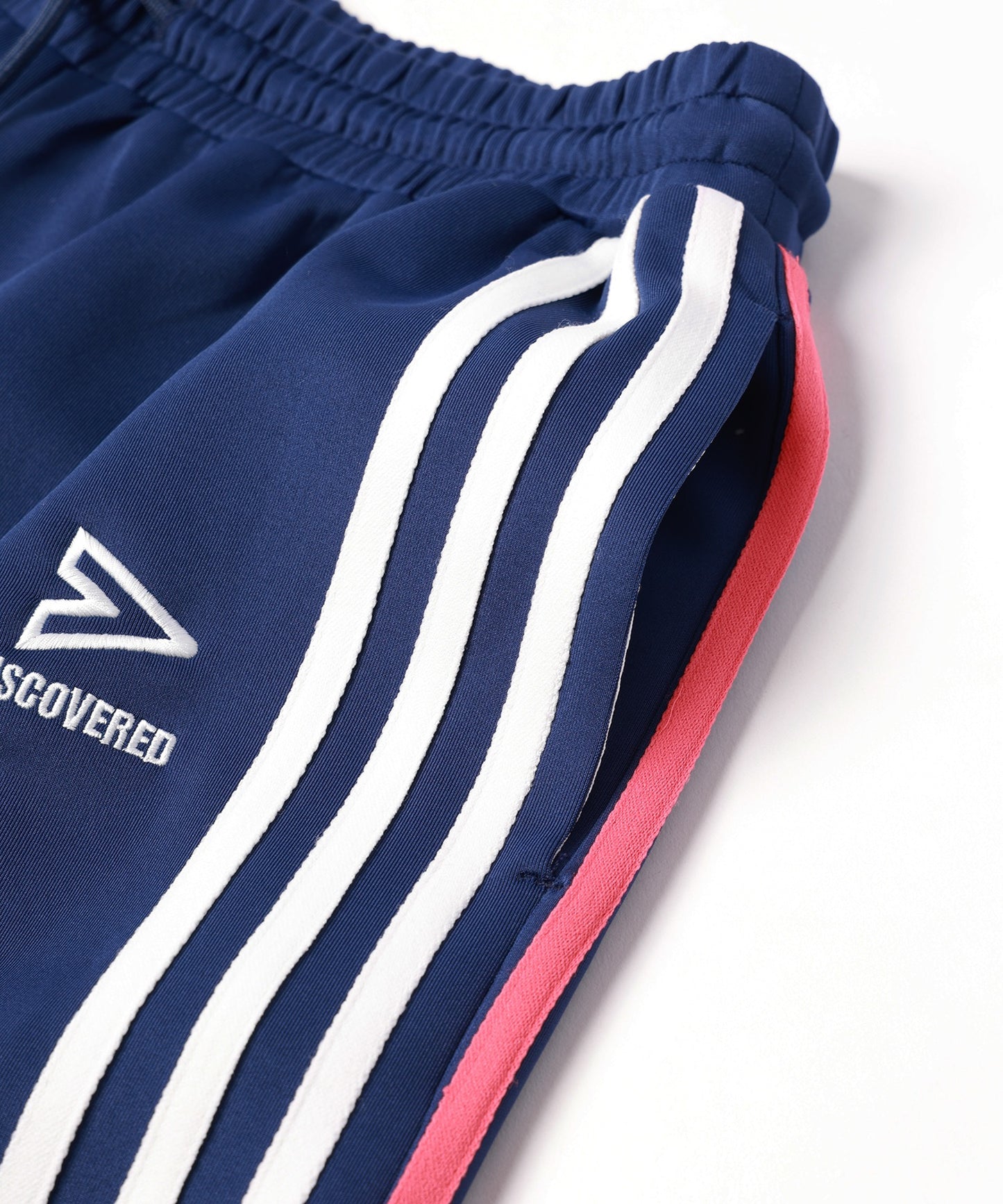 TRACK PANTS