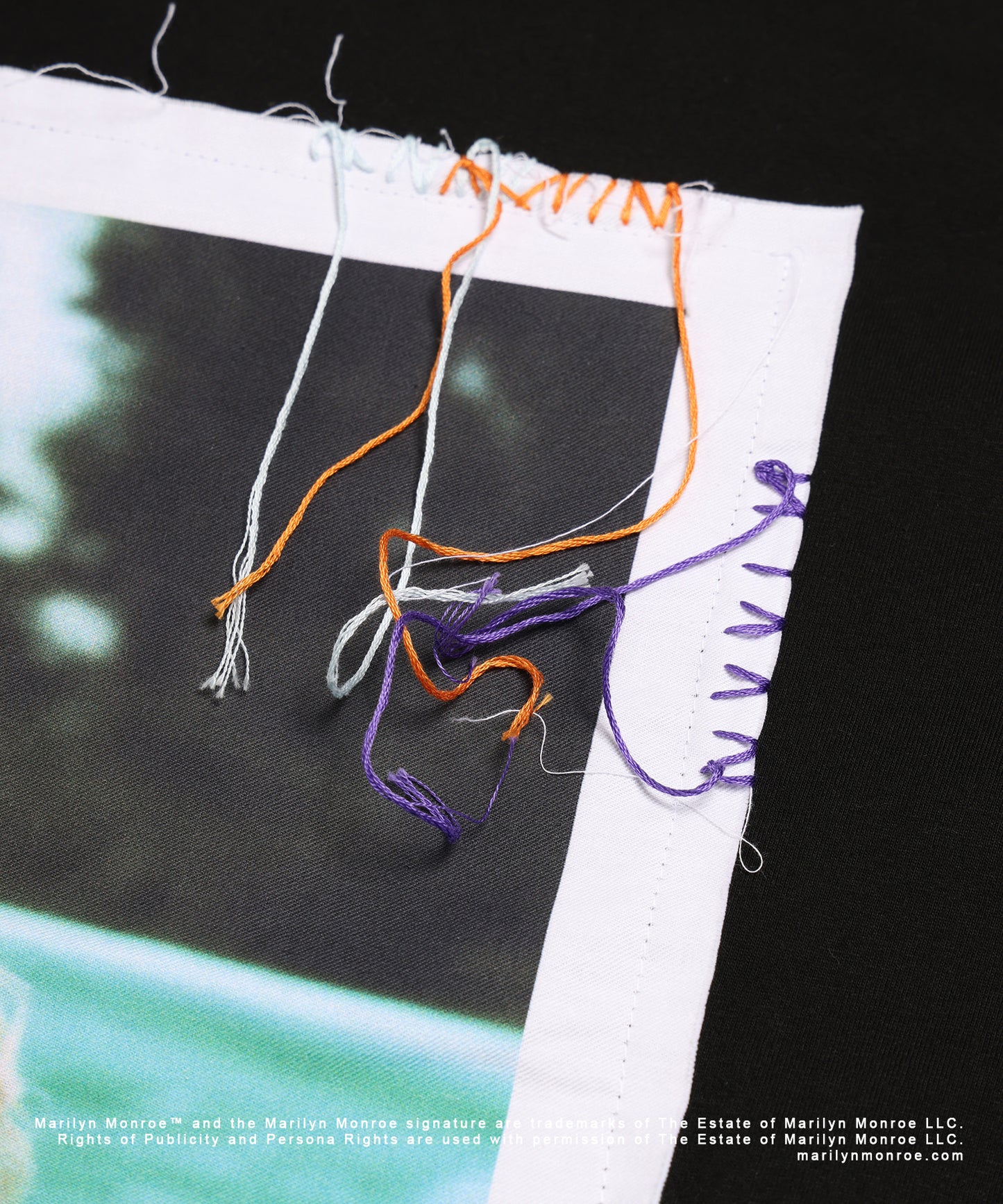 MARILYN MONROE TEE (POOL)