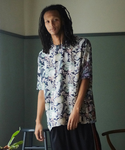 HOLIDAY ALOHA TEE