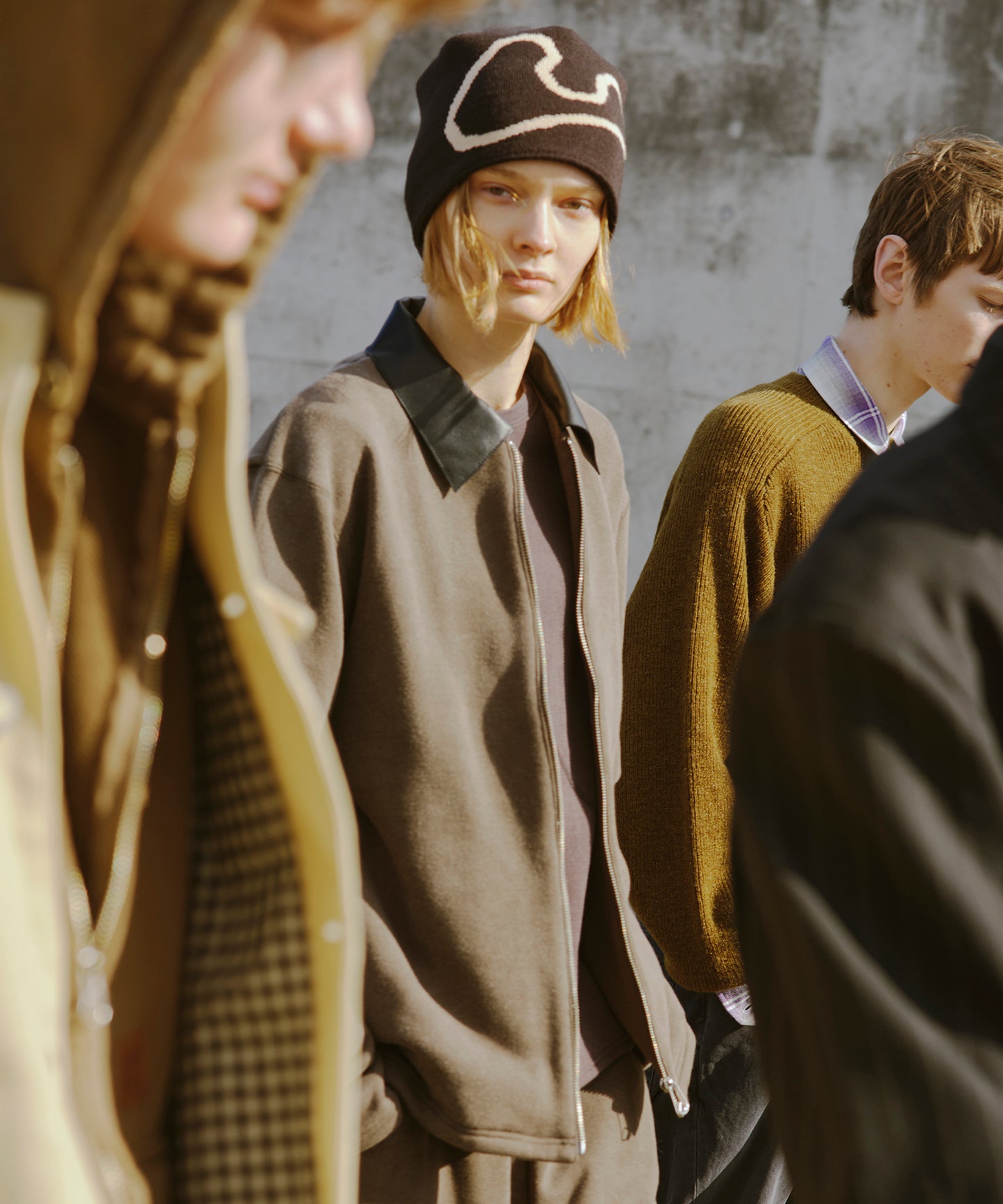 LEATHER COLLAR FADE SWEAT ZIP JACKET
