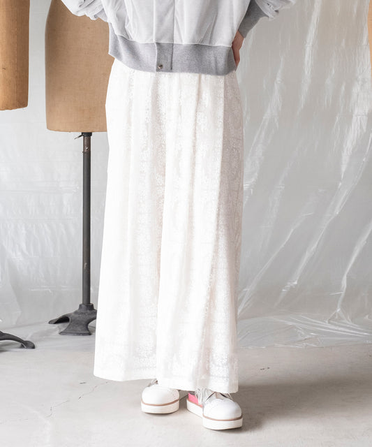FROST FLOWER TUCK PANTS / フロストフラワータックパンツ【商品納期 1月下旬】