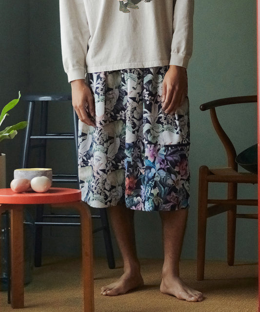 HOLIDAY ALOHA SHORTS