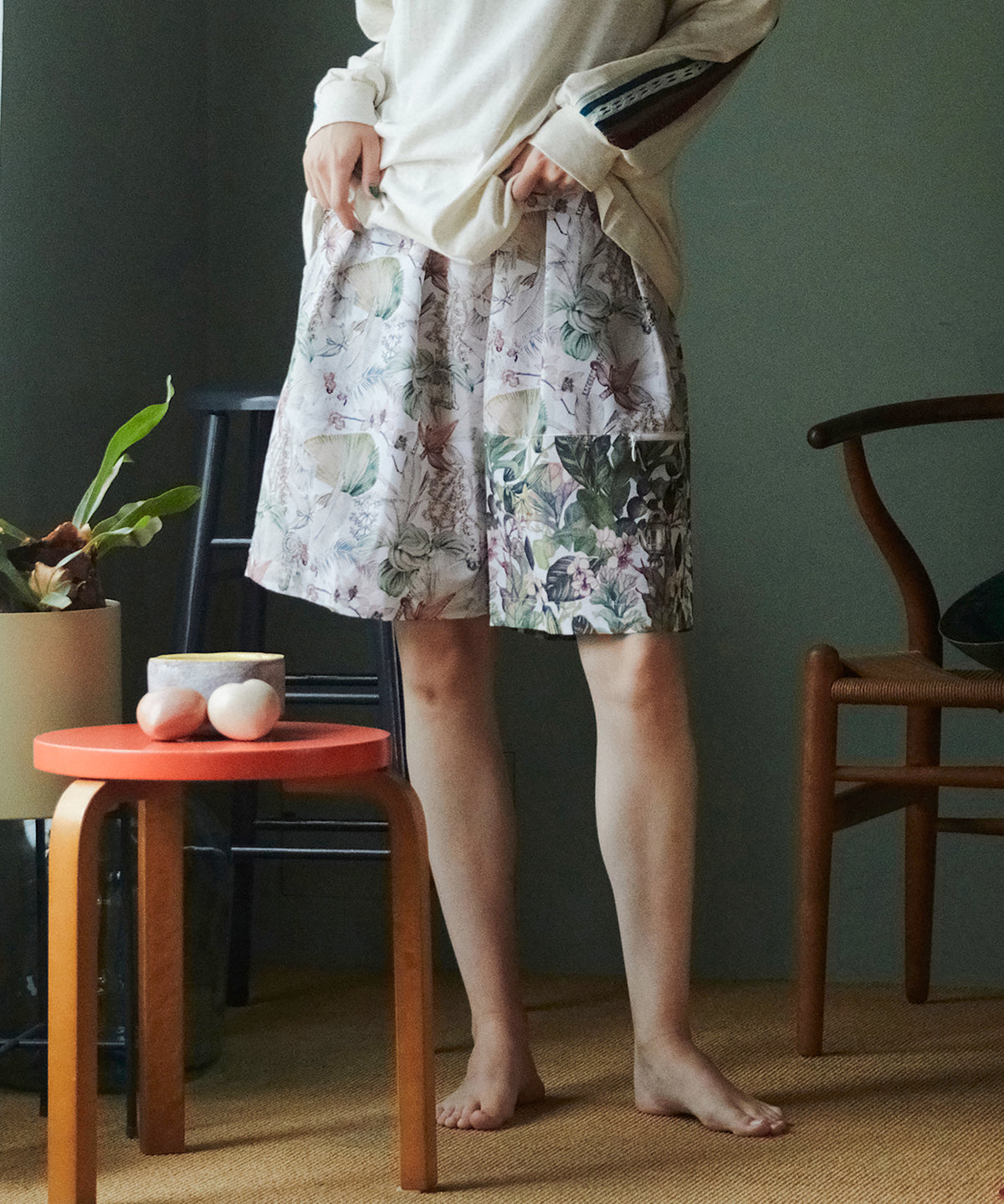 HOLIDAY ALOHA SHORTS