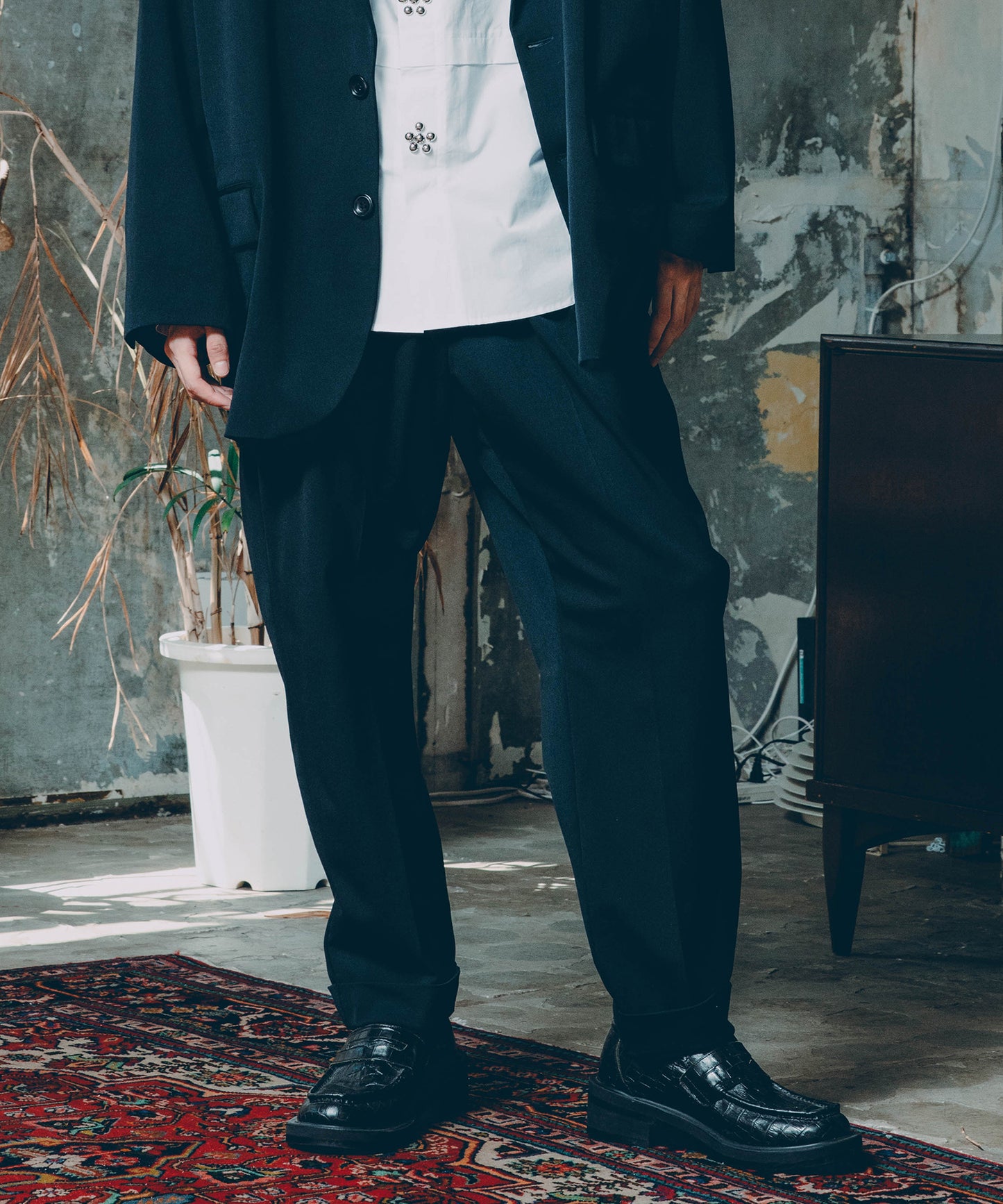 gabardine two-tuck slacks