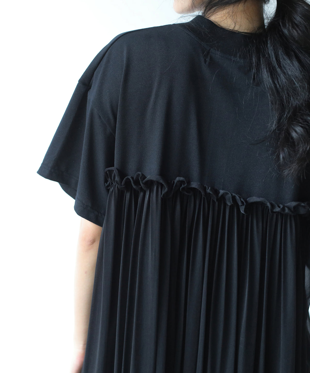 COZY UNIFORM DRESS TEE