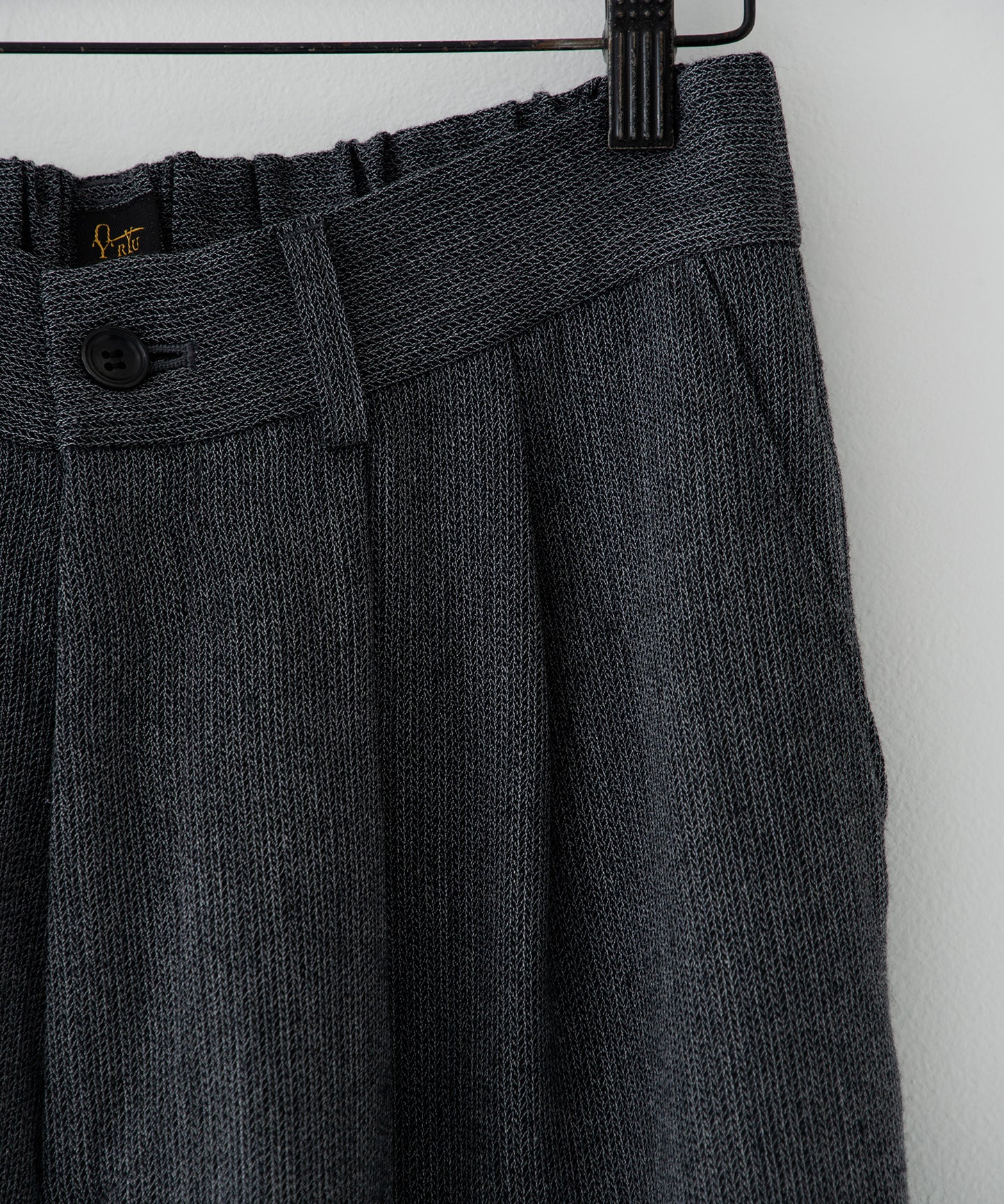 Summer Wool two tuck slacks