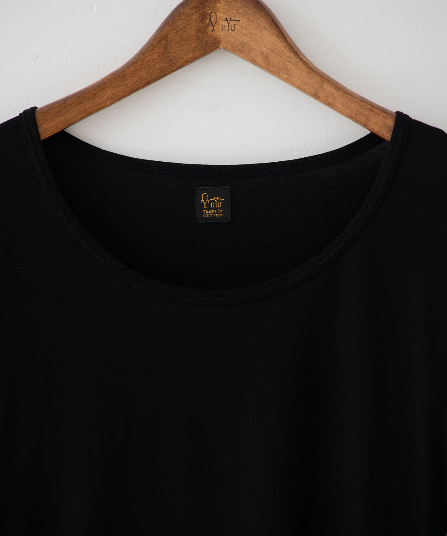 high twist jersey r-neck top