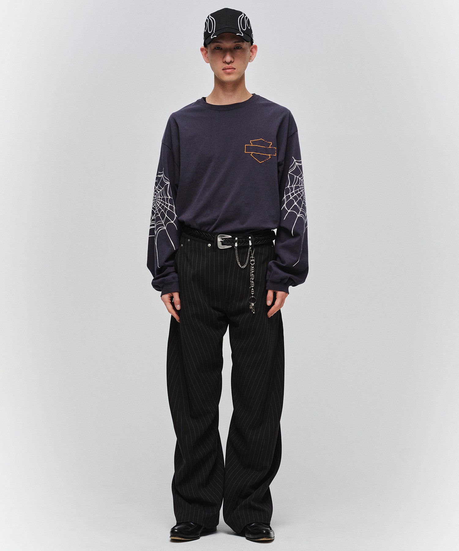 3D STRIPE CUTTING PANTS – ANLIO（アンリオ）