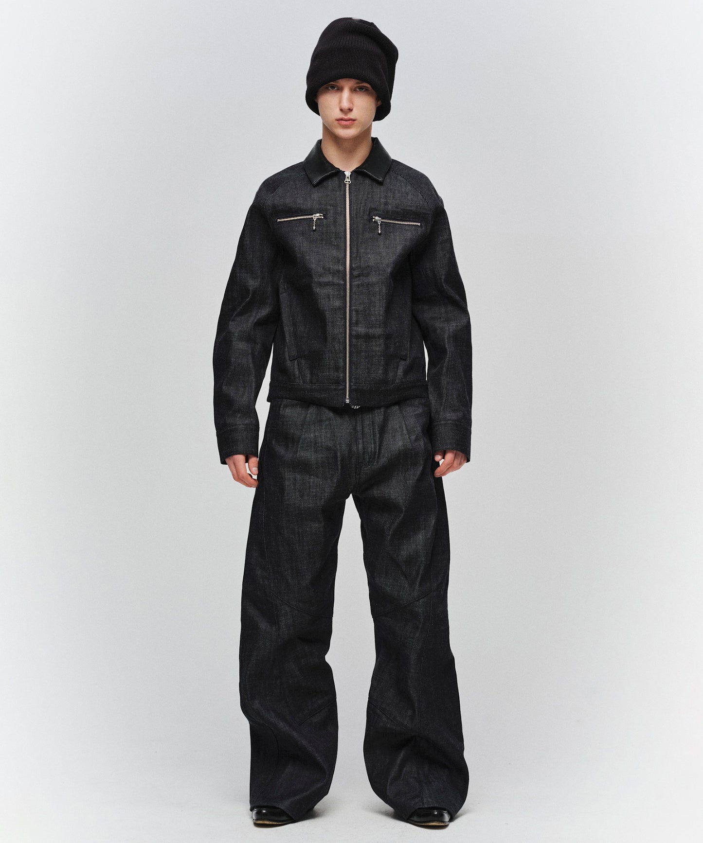 ENGINEERED DRAPING FLARE DENIM PANTS