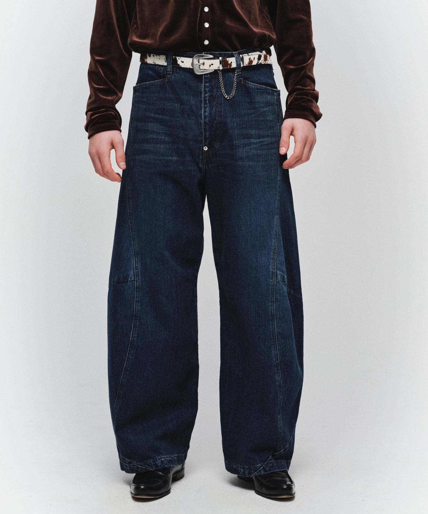 VINTAGE-FEEL DRAPED DENIM PANTS