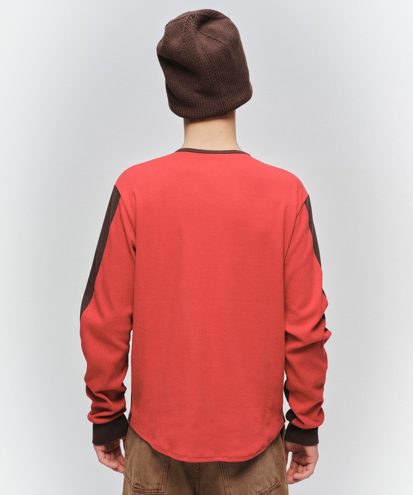 SWITCHING HENRY NECK L/S