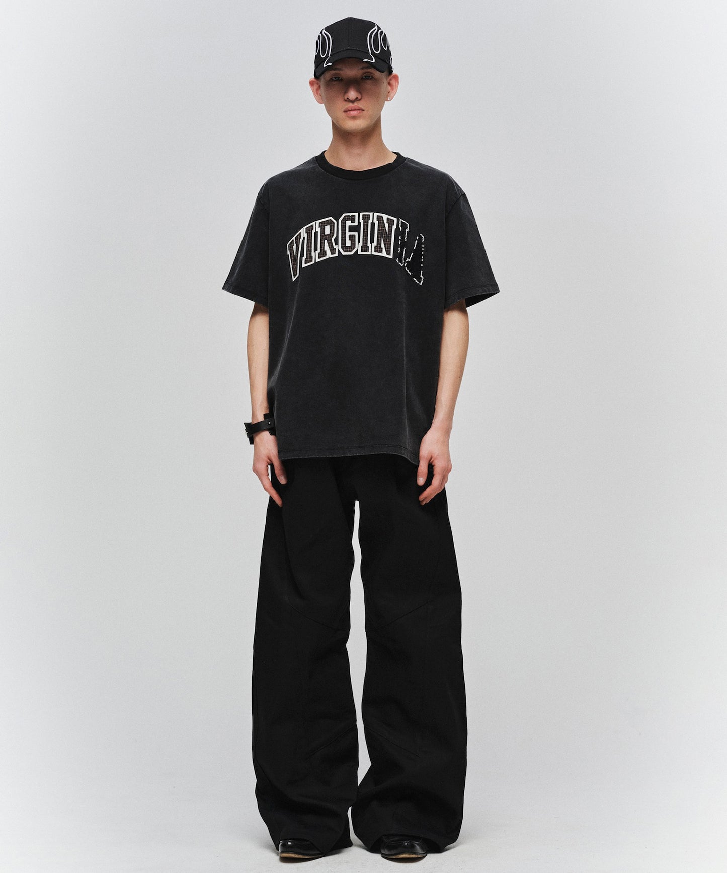 ENGINEERED DRAPING FLARE DENIM PANTS