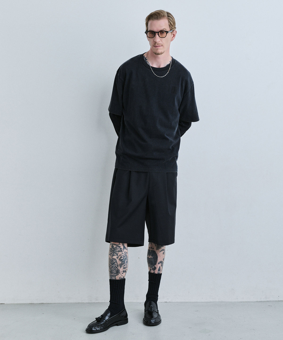 JIEDA EMBROIDERY FADE TEE