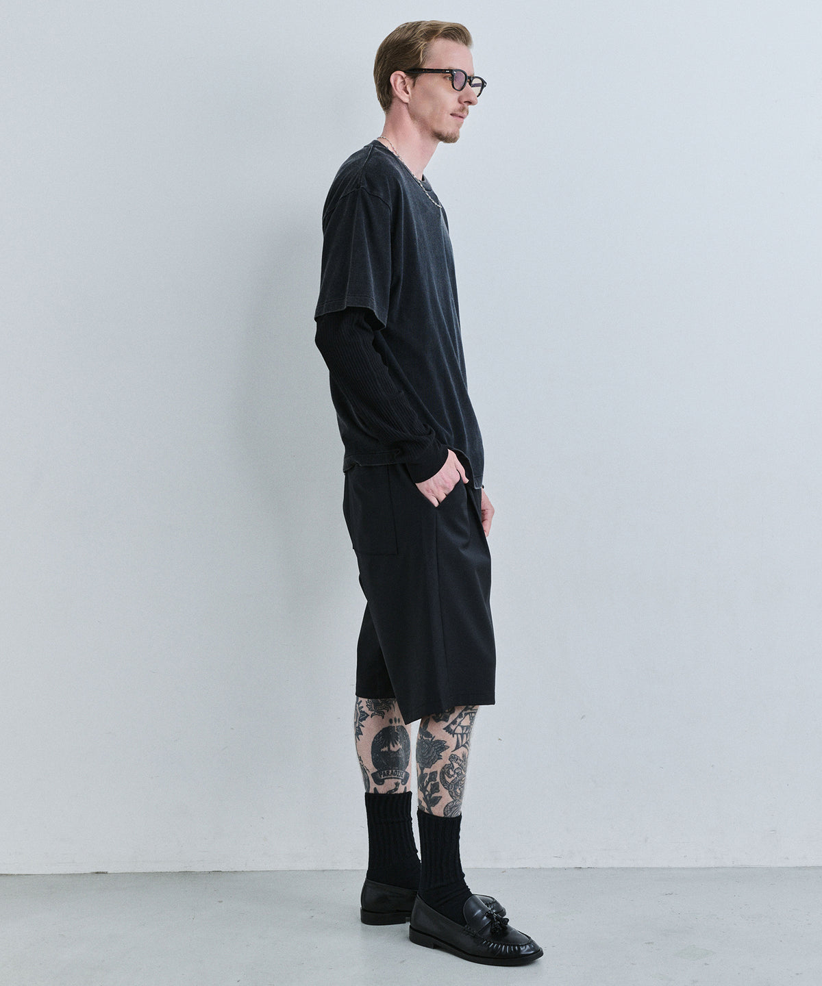 JIEDA EMBROIDERY FADE TEE