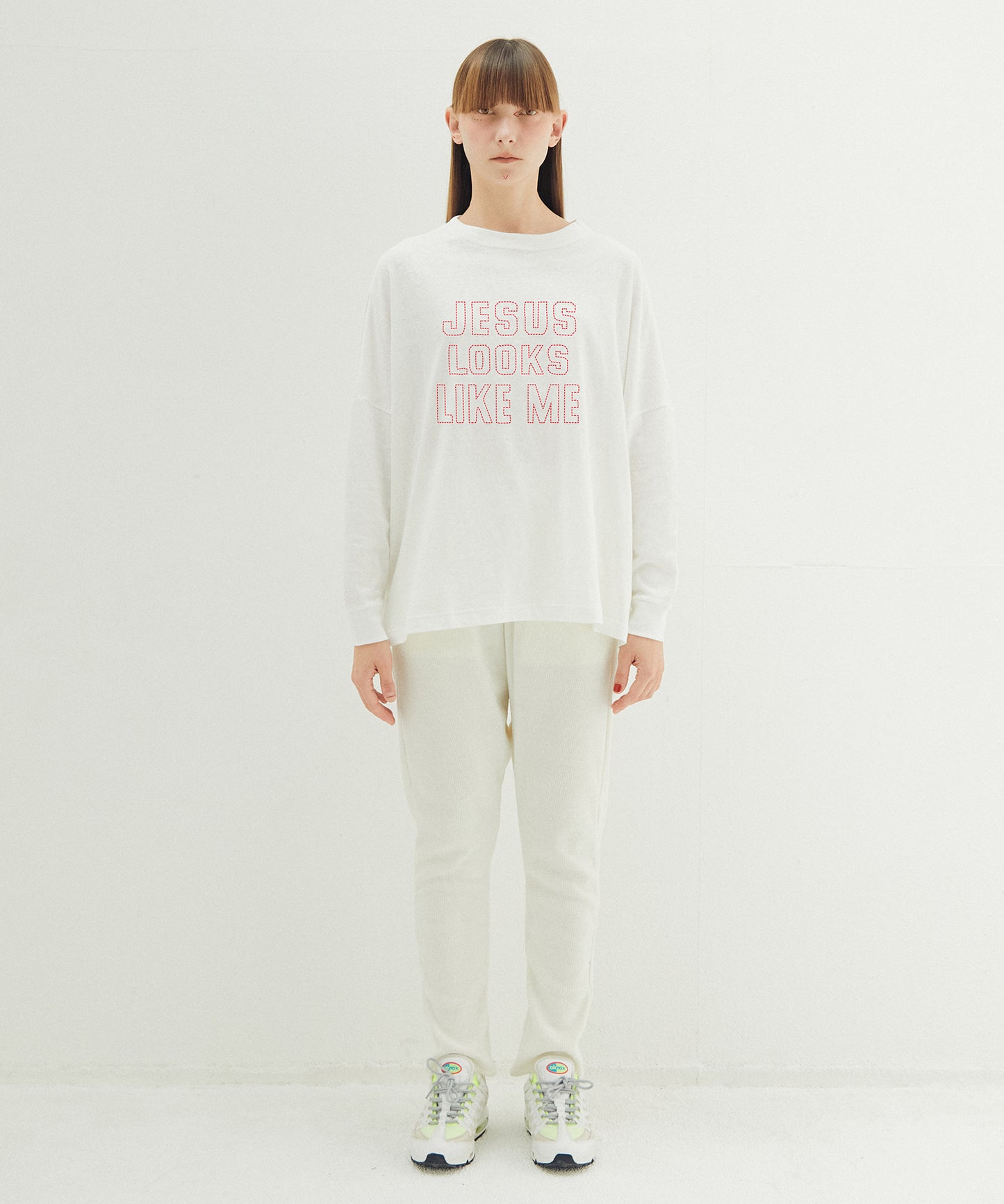 JESUS LOOKS Emboroi L/S Tee